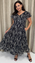 CurveWow Printed Flutter Sleeve Midaxi Dress Black