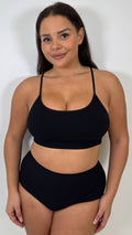 Ribbed Seam-Free Bralette Black