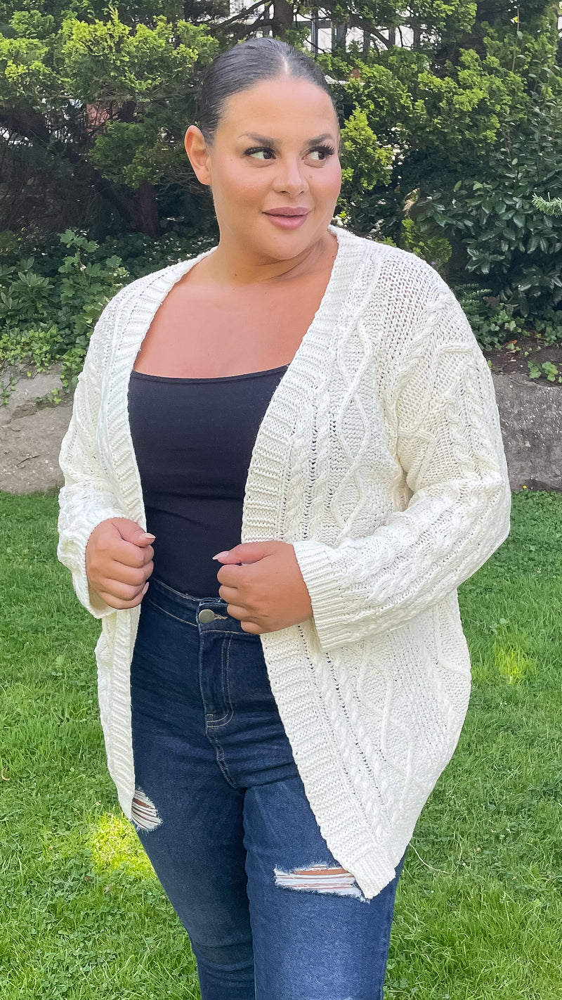 CurveWow Cable Knit Cardigan Cream