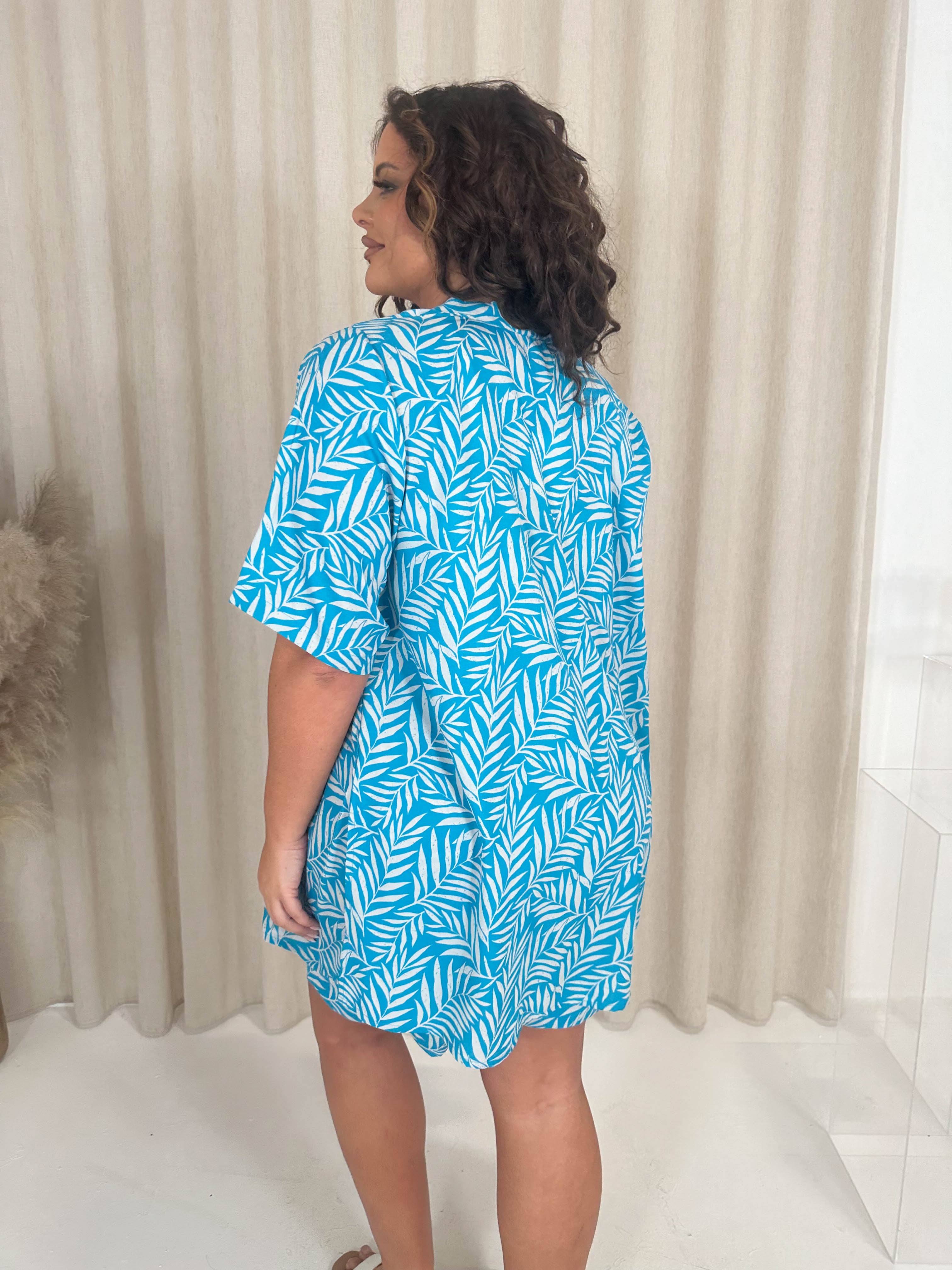 CurveWow Short Kimono Blue Leaf