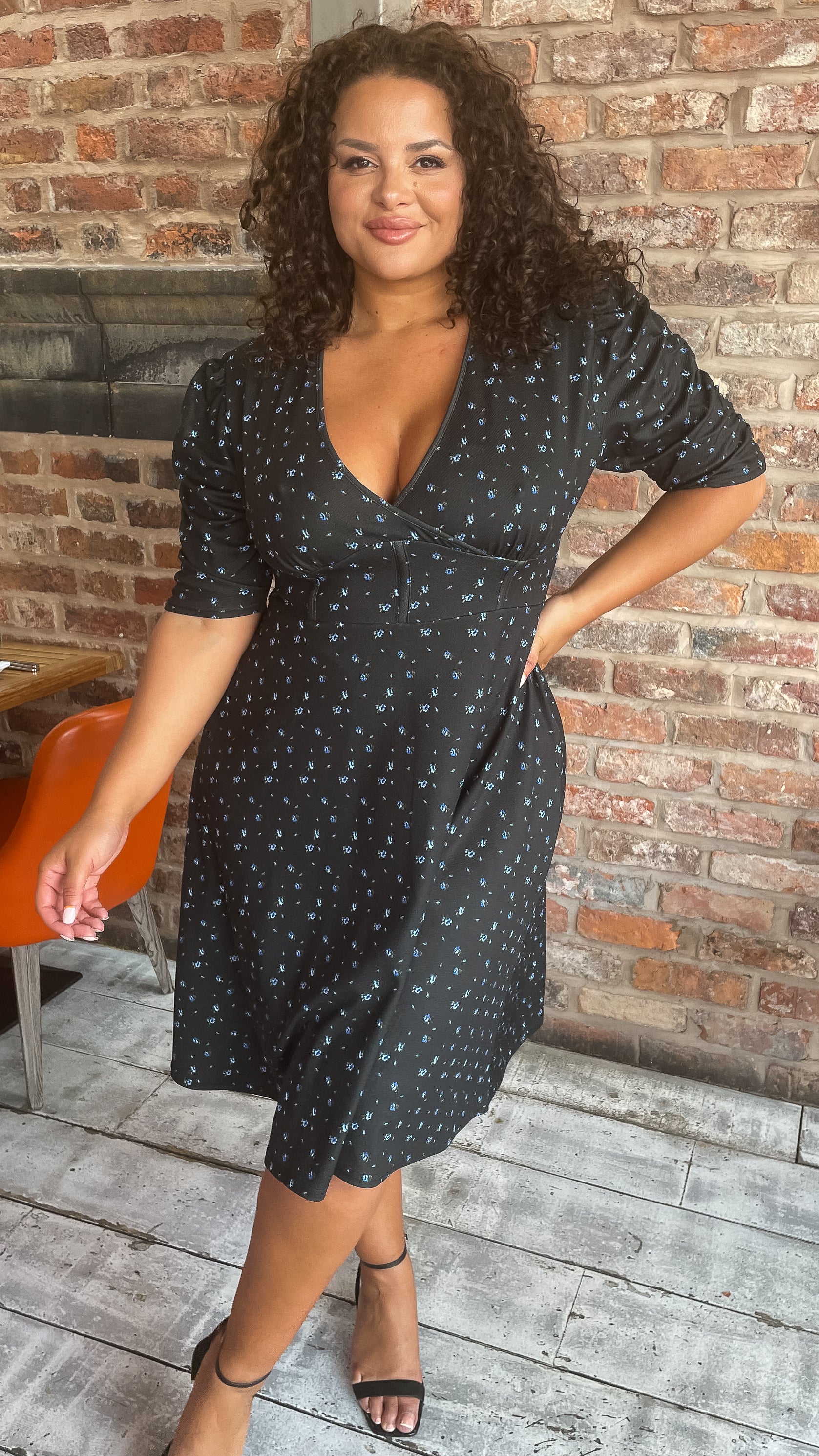 CurveWow Corset Waist Wrap Dress Blue Ditsy Floral