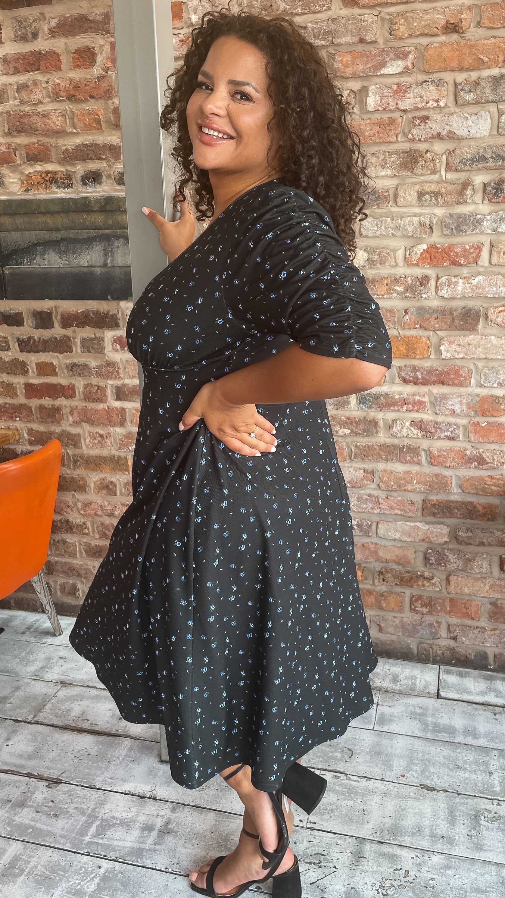 CurveWow Corset Waist Wrap Dress Blue Ditsy Floral