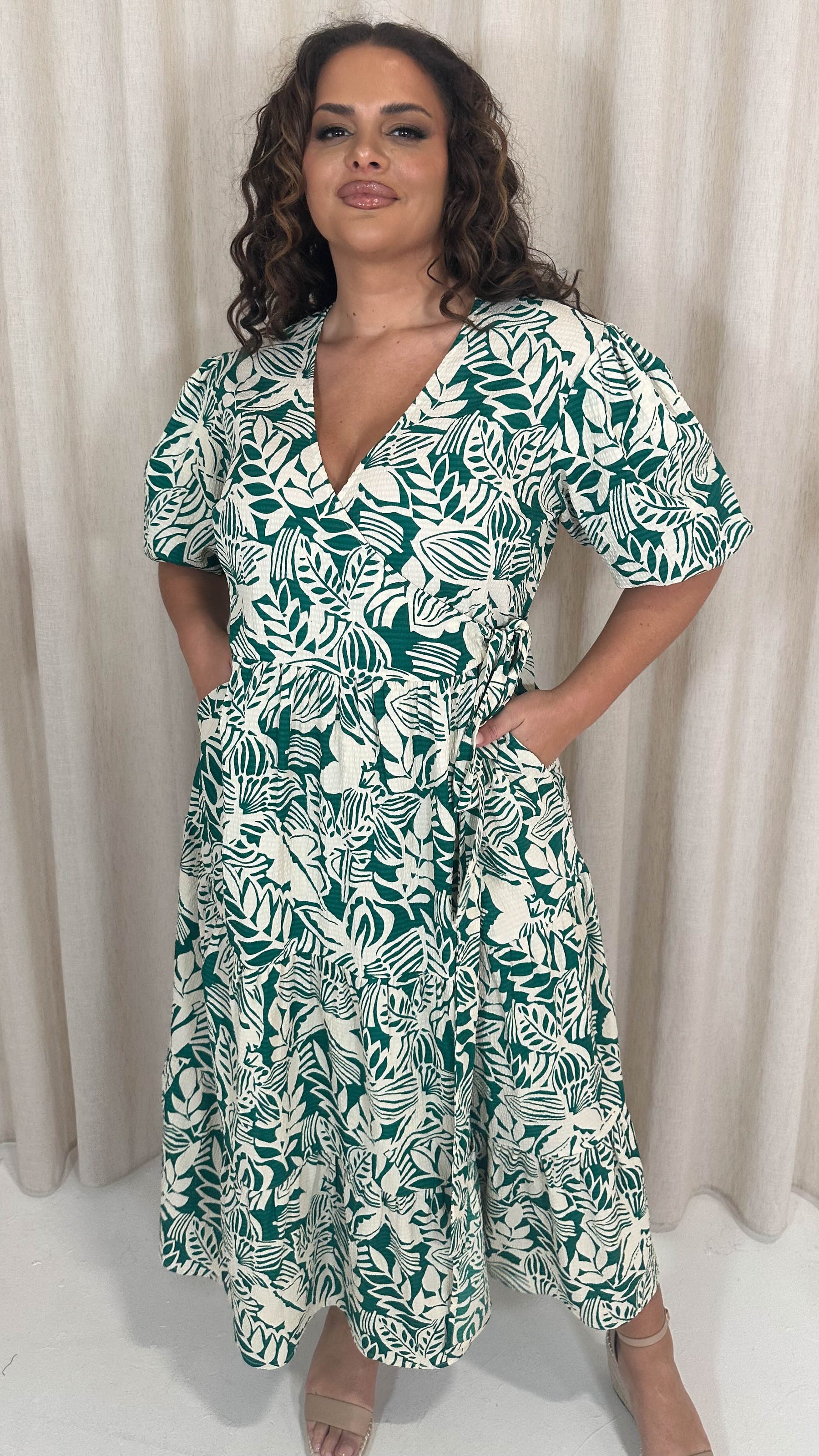 CurveWow Puff Sleeve Tiered Wrap Dress Teal Green Floral Curvewow CurveWow Puff Sleeve Tiered Wrap Dress Teal Green Floral Curvewow