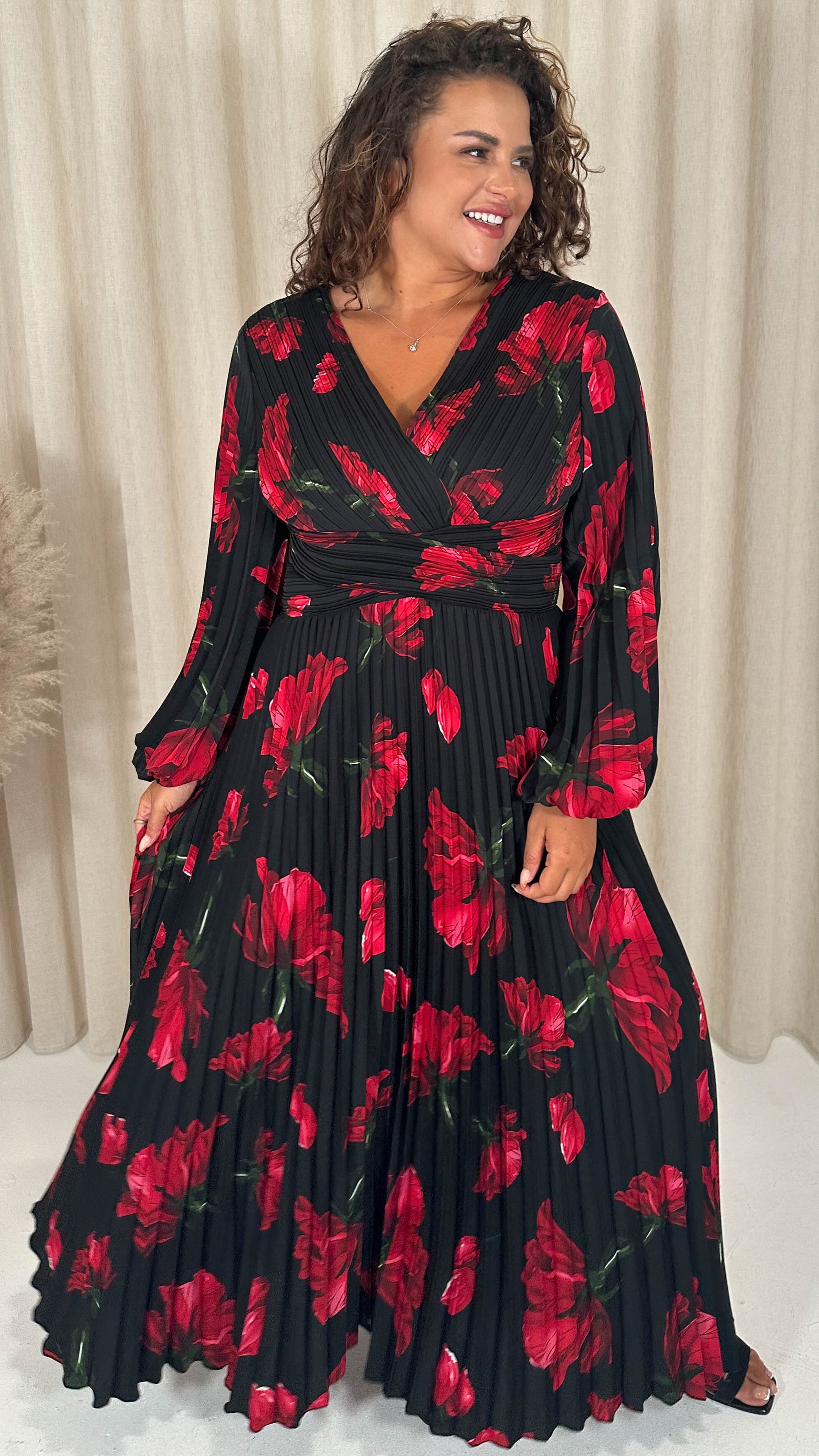 CurveWow Pleated Wrap Maxi Dress Black and Red Floral Curvewow CurveWow Pleated Wrap Maxi Dress Black and Red Floral Curvewow