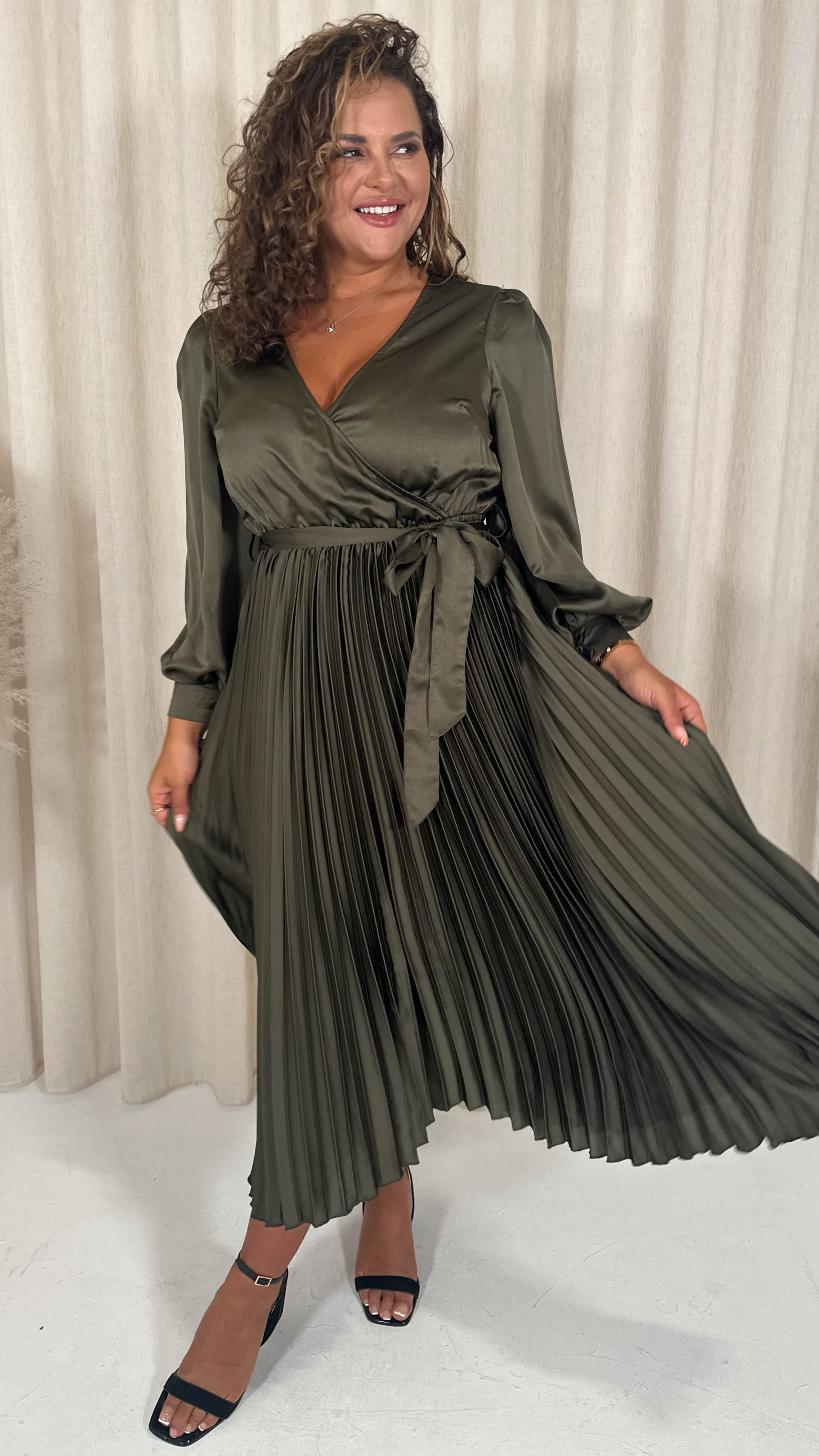 CurveWow Pleated Midi Dress Dark Khaki