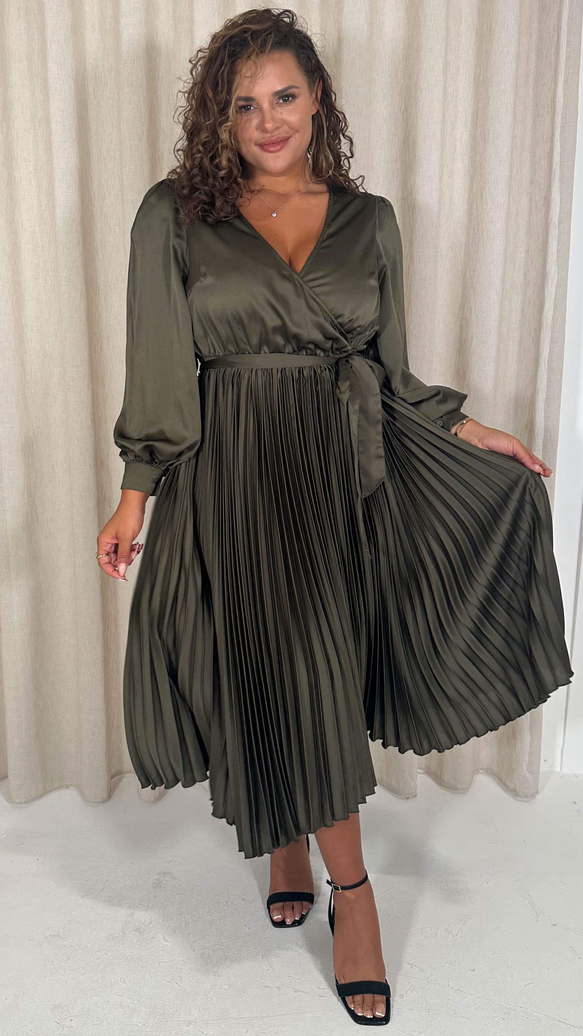 CurveWow Pleated Midi Dress Dark Khaki