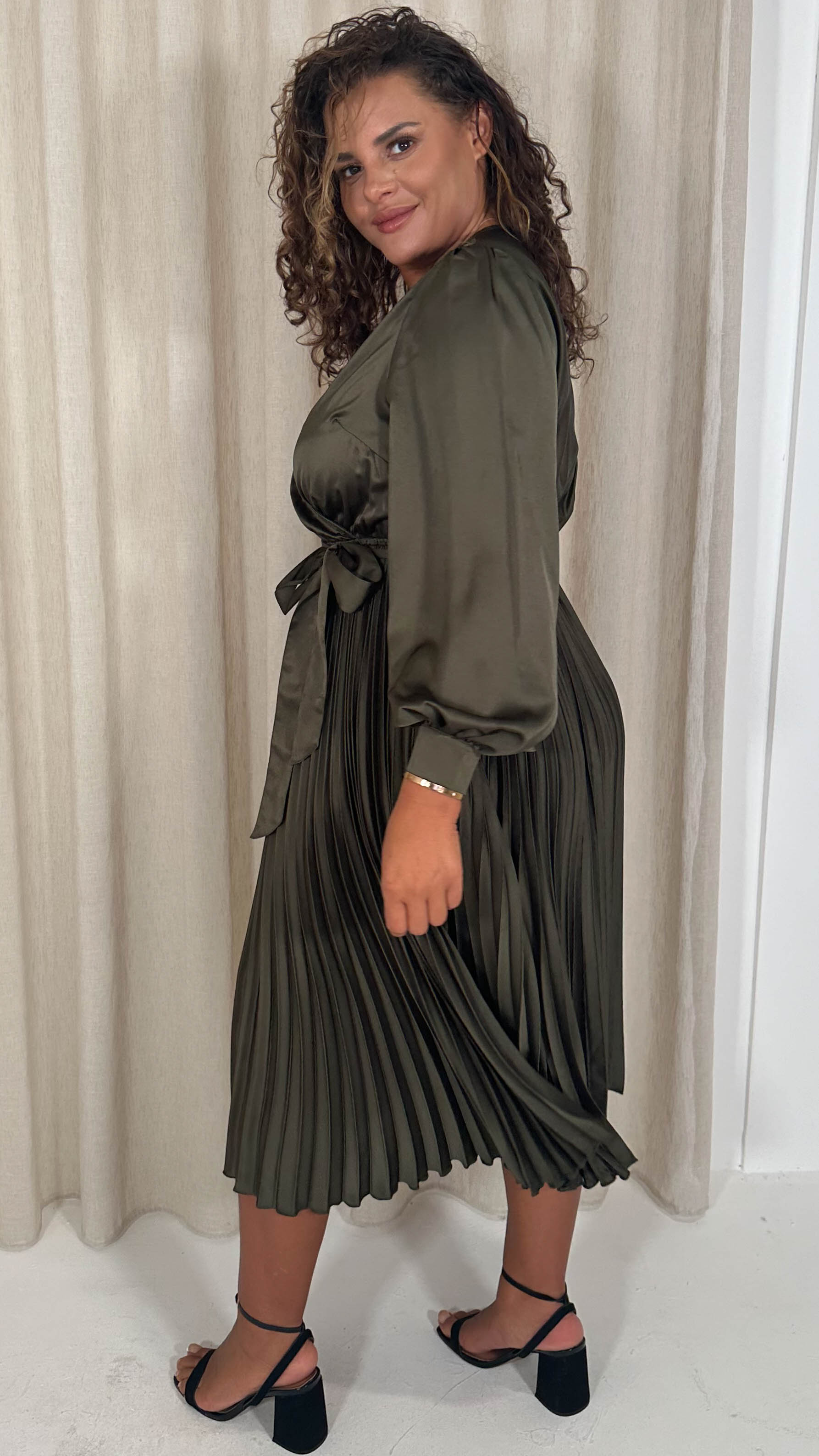 CurveWow Pleated Midi Dress Dark Khaki