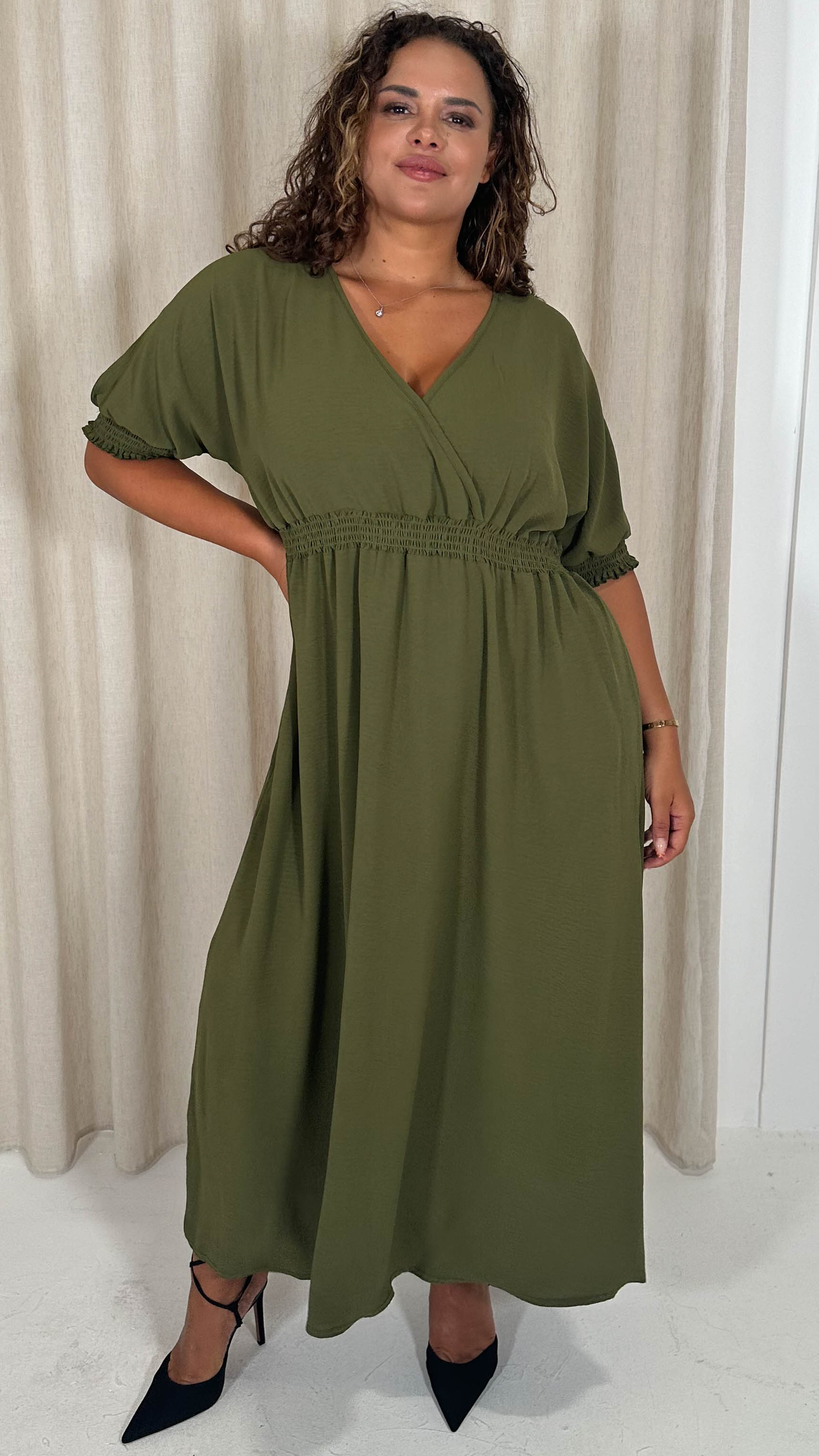 CurveWow Shirred Waist Cuff Midaxi Dress Khaki