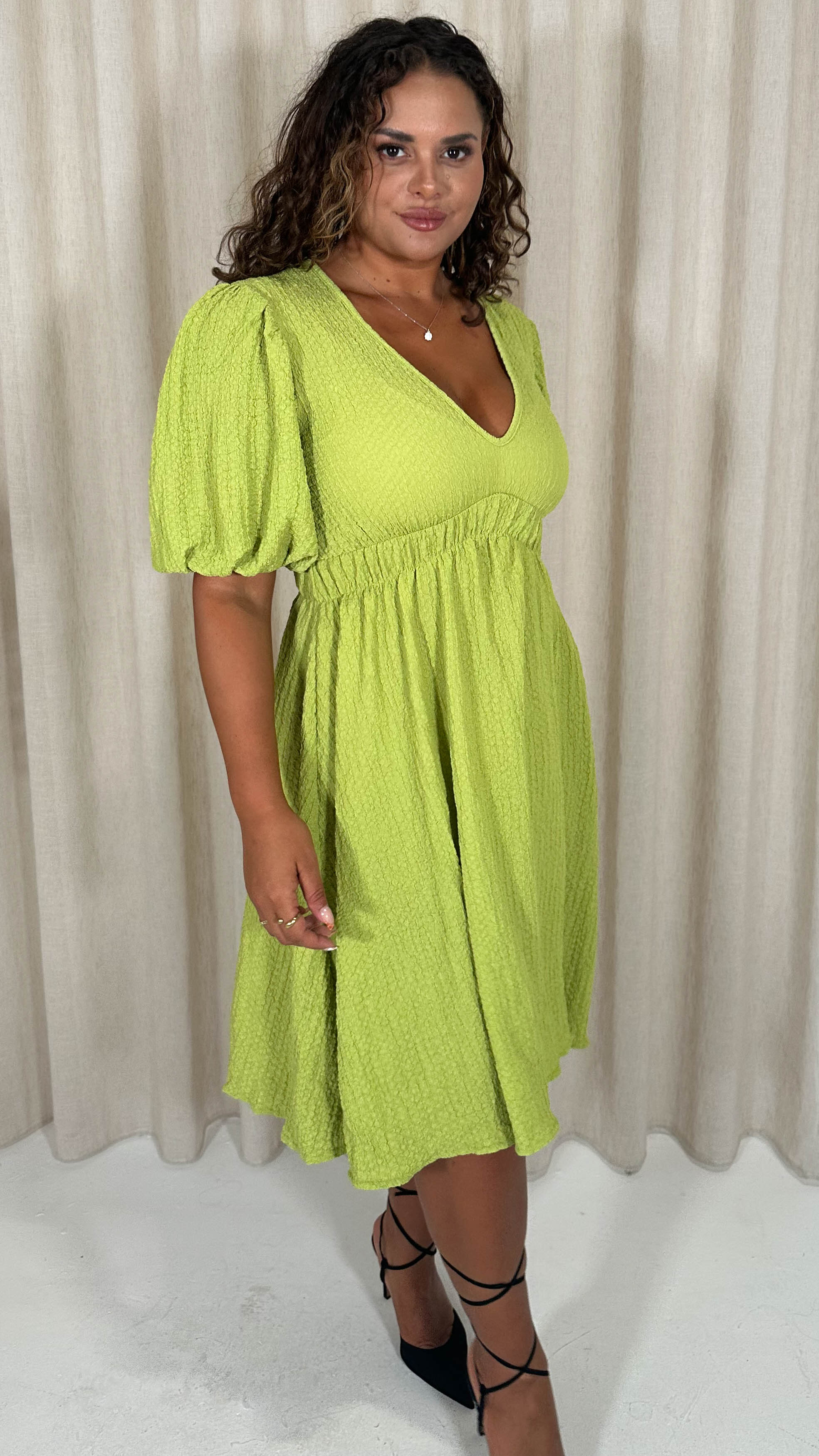 CurveWow Texture V Neck Midi Dress Lime