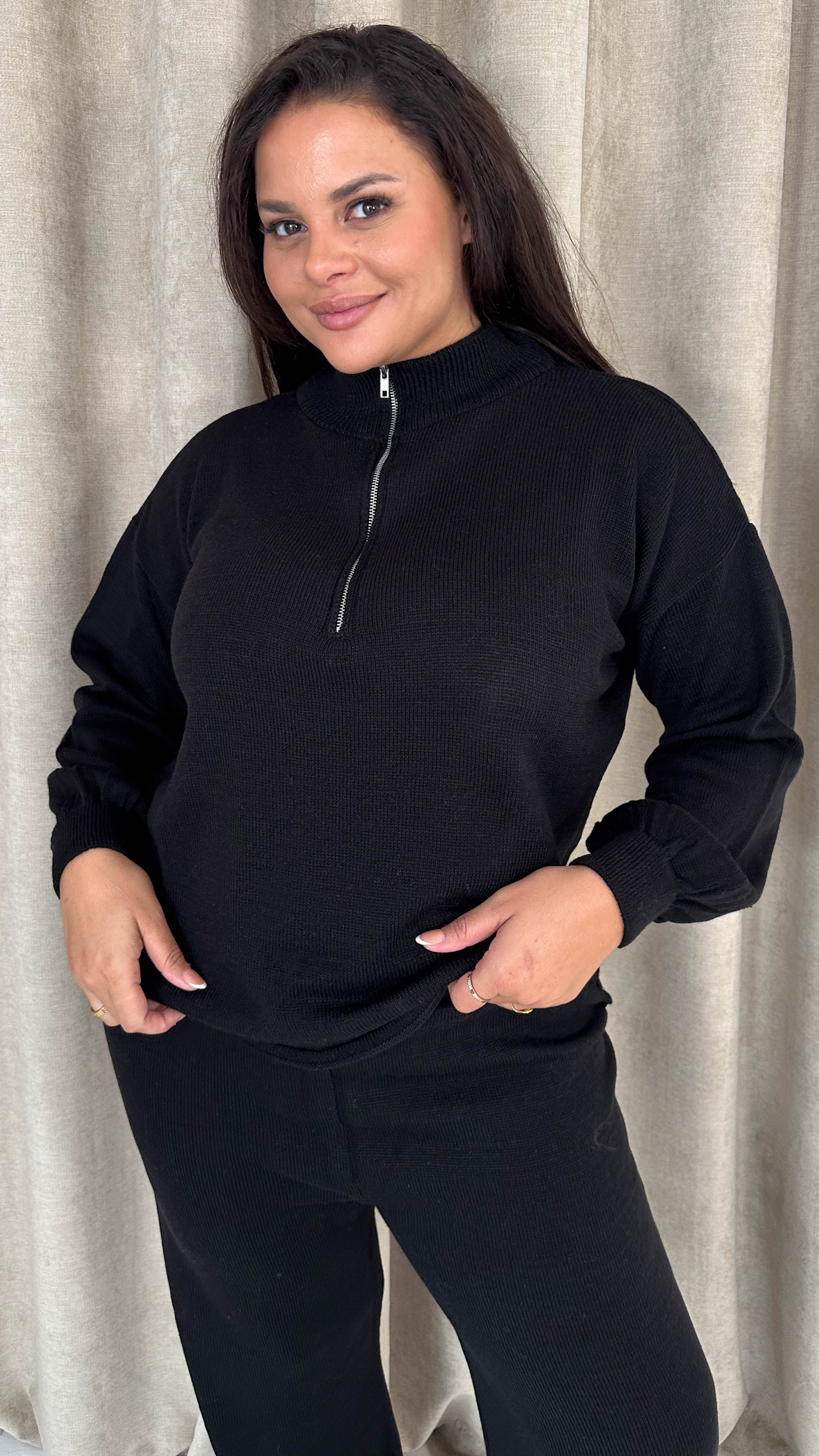 CurveWow Funnel Neck Zip Front Knitted Co-Ord Black