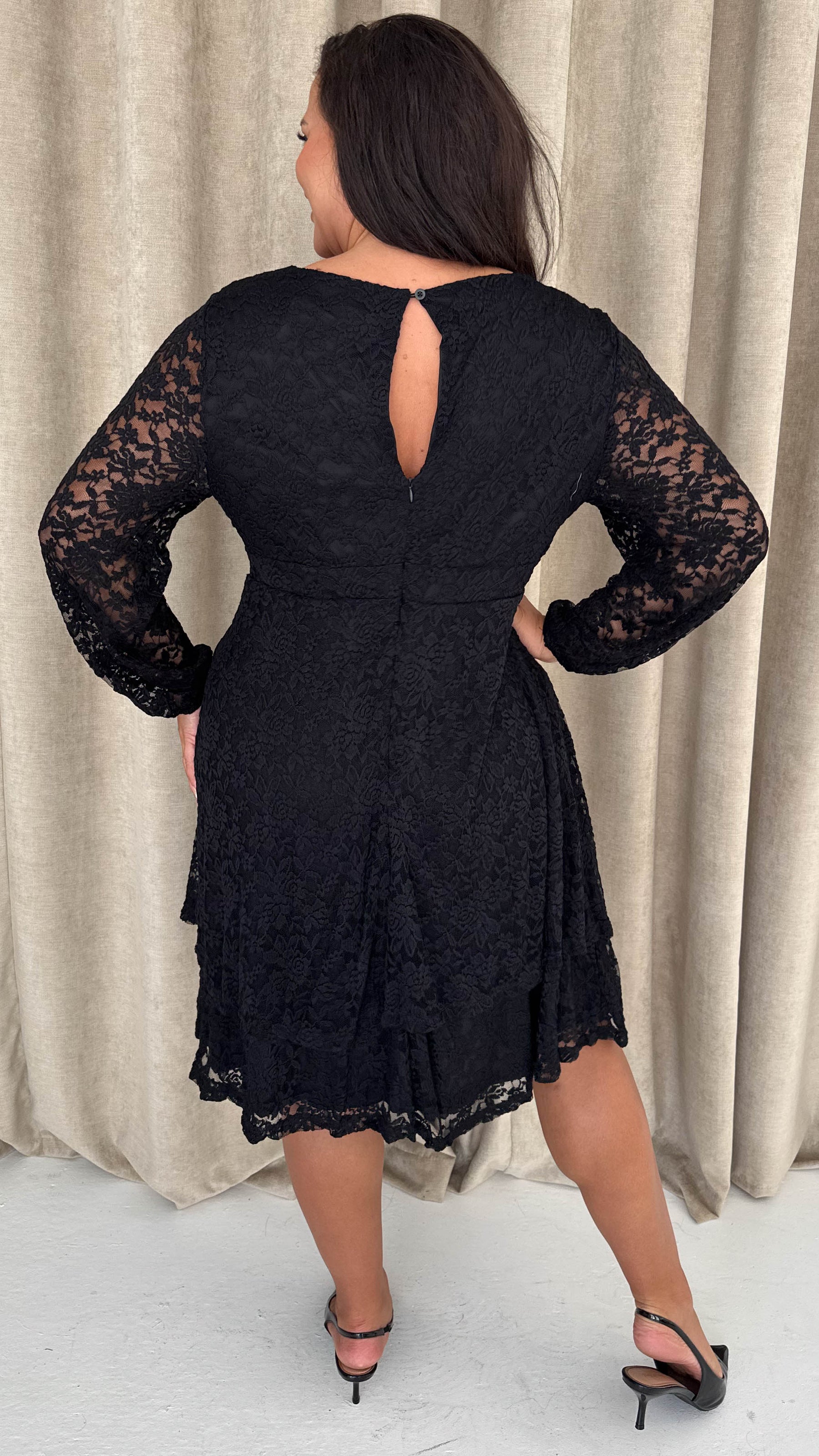 CurveWow Lace Plunge Ruffle Skater Dress Black Curvewow CurveWow Lace Plunge Ruffle Skater Dress Black Curvewow