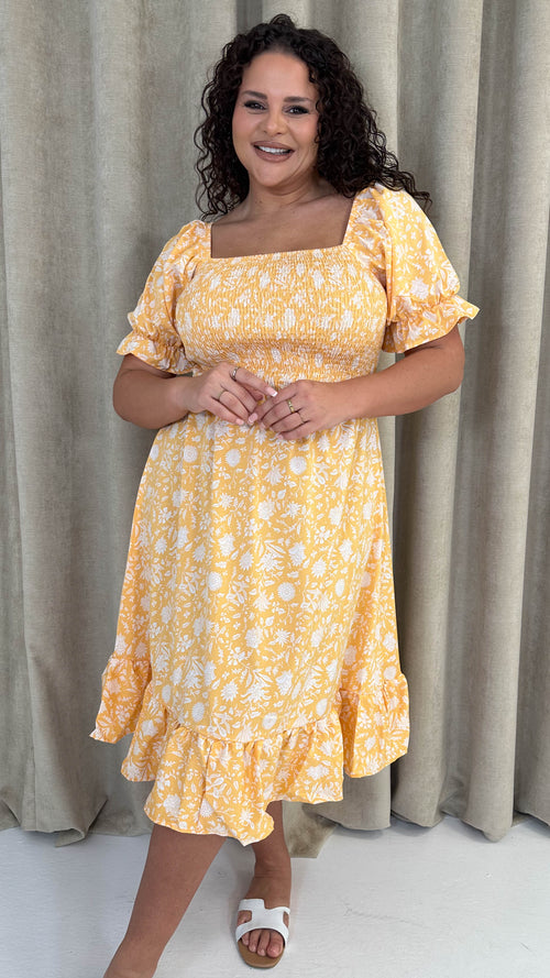 CurveWow Square Neck Shirred Midi Dress Yellow Floral