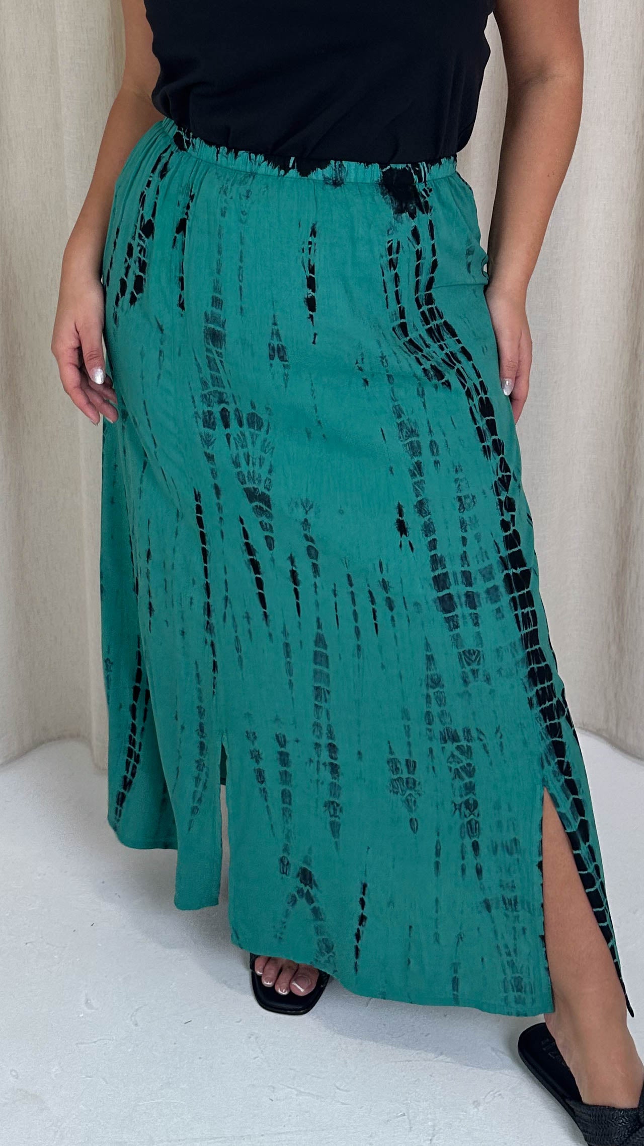 CurveWow Tye Dye Split Maxi Skirt Green/Black