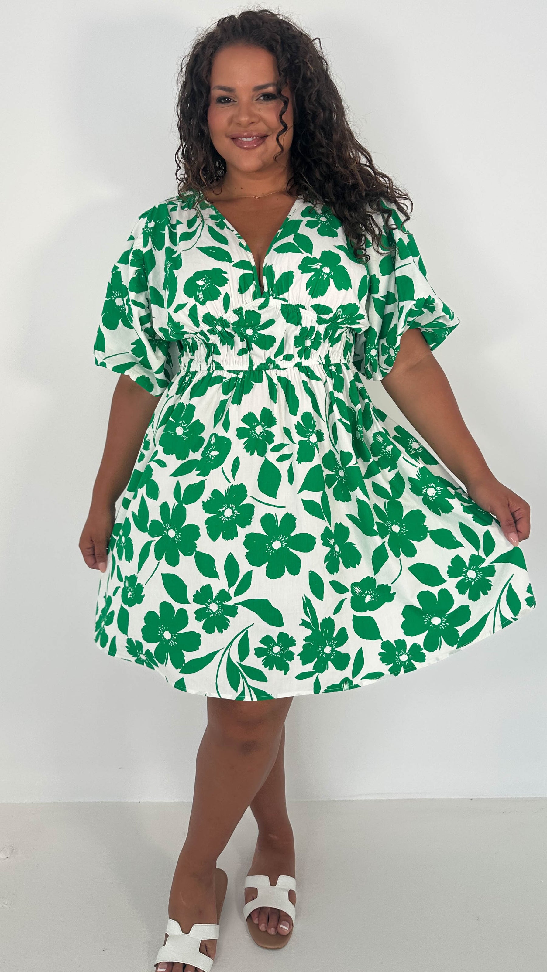 CurveWow Puff Sleeve V Neck Dress Green Floral Curvewow CurveWow Puff Sleeve V Neck Dress Green Floral Curvewow