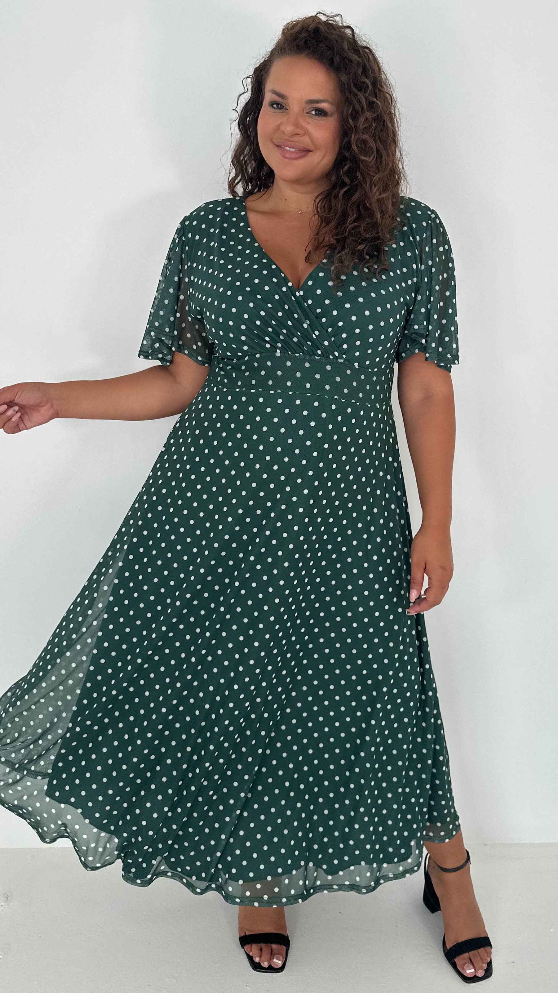 CurveWow Mesh Angel Sleeve Dress Green Spot Curvewow CurveWow Mesh Angel Sleeve Dress Green Spot Curvewow