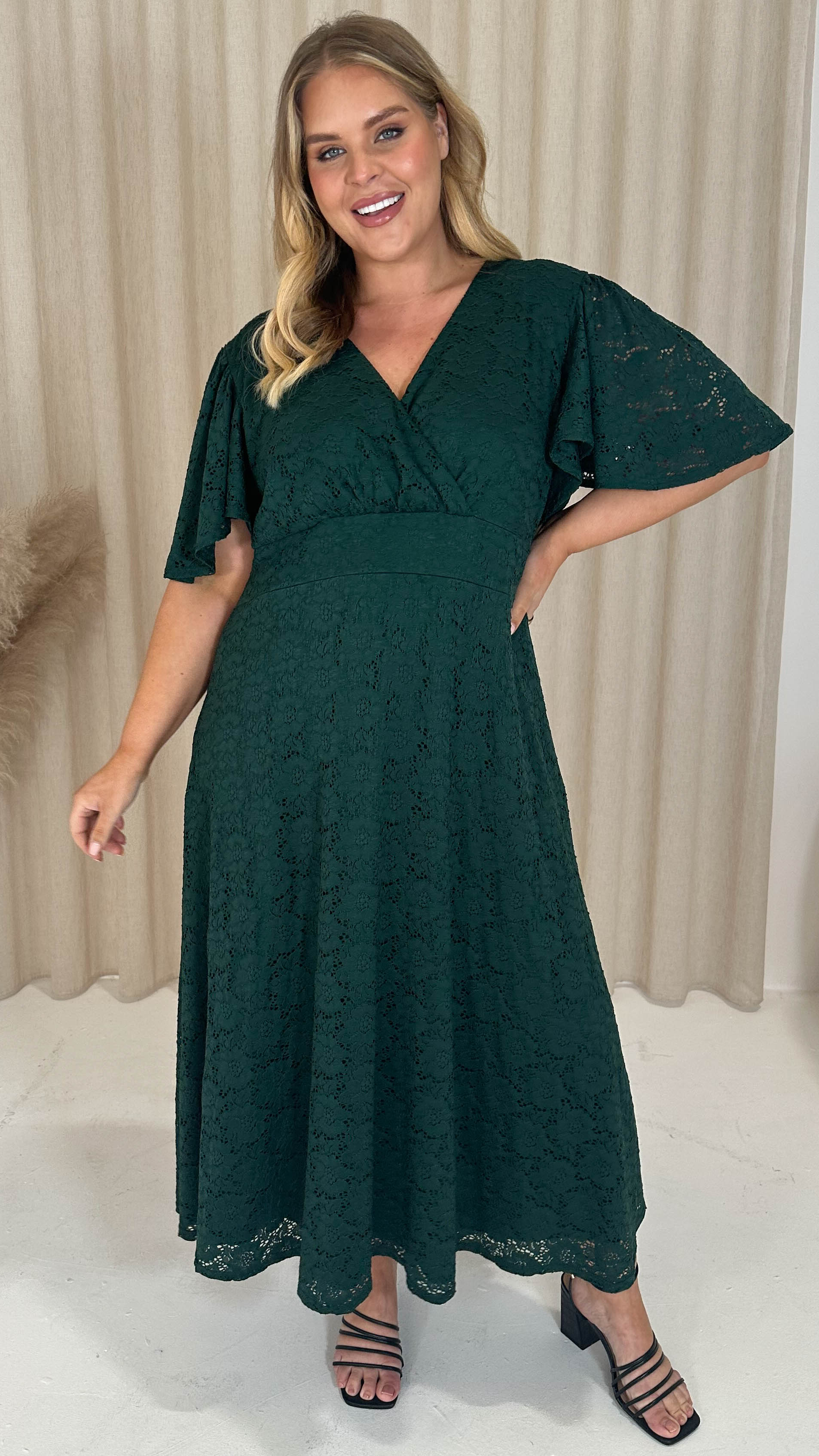 CurveWow Lace Angel Sleeve Dress Forest Green