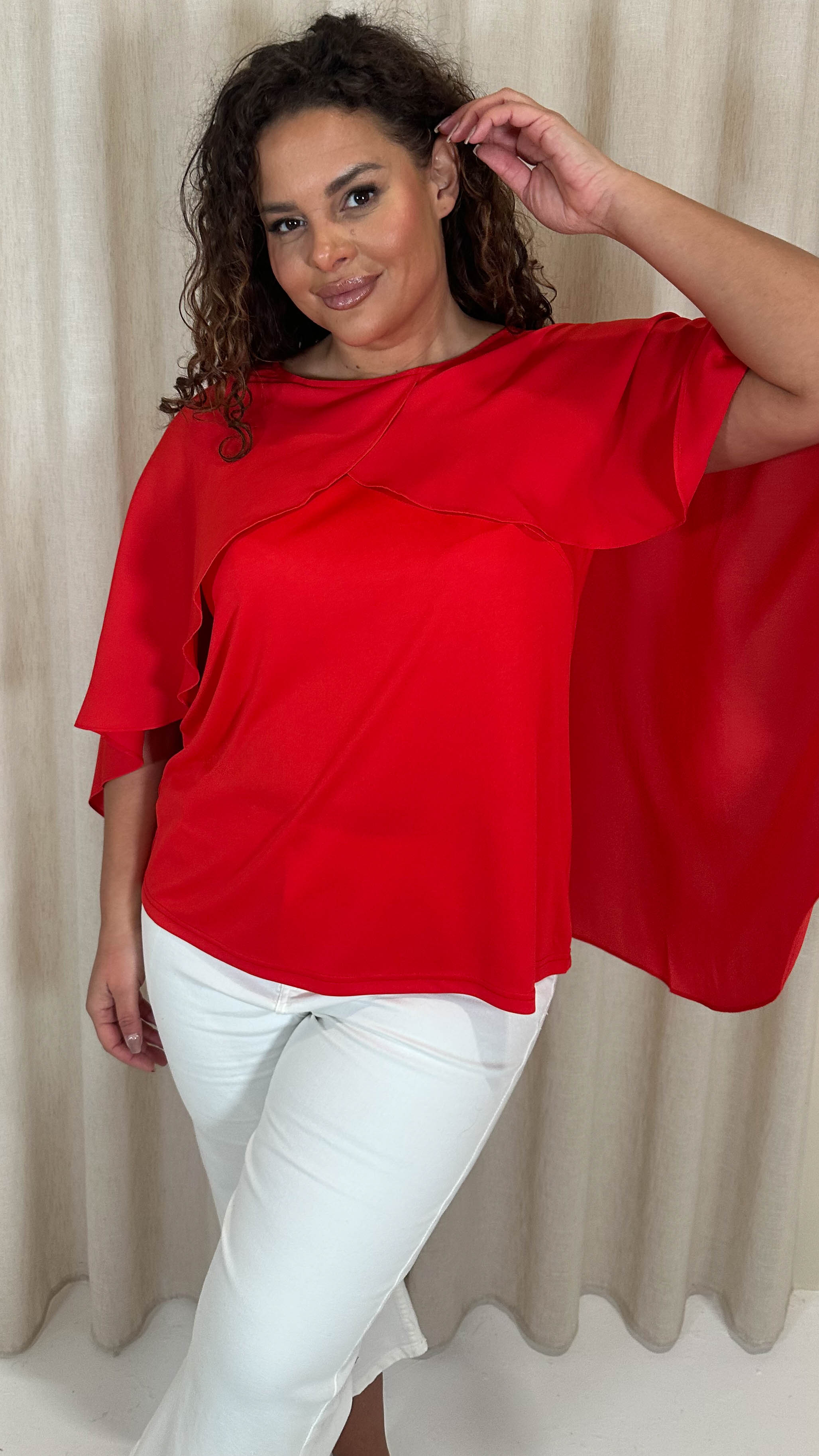 CurveWow Cape Top Red