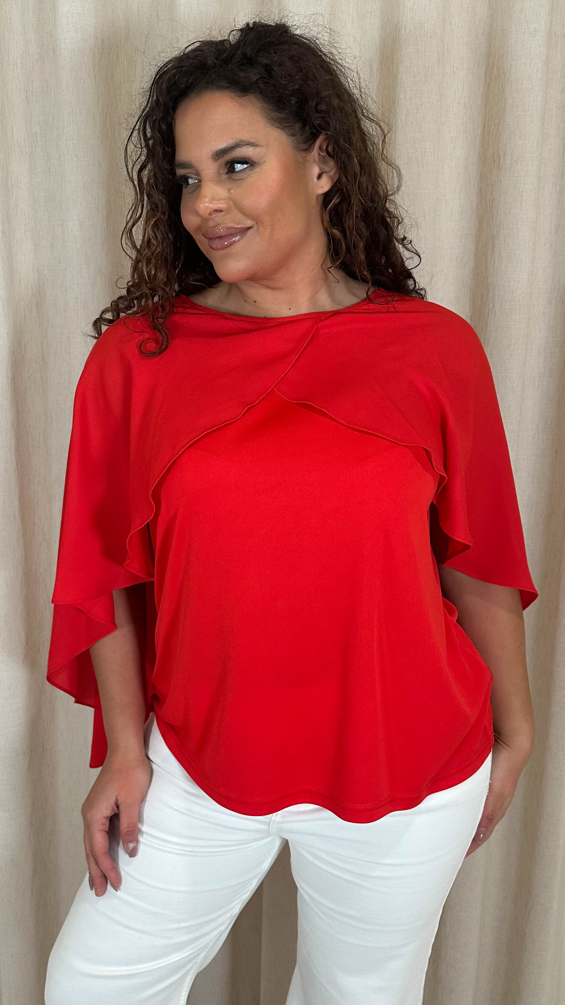 CurveWow Cape Top Red