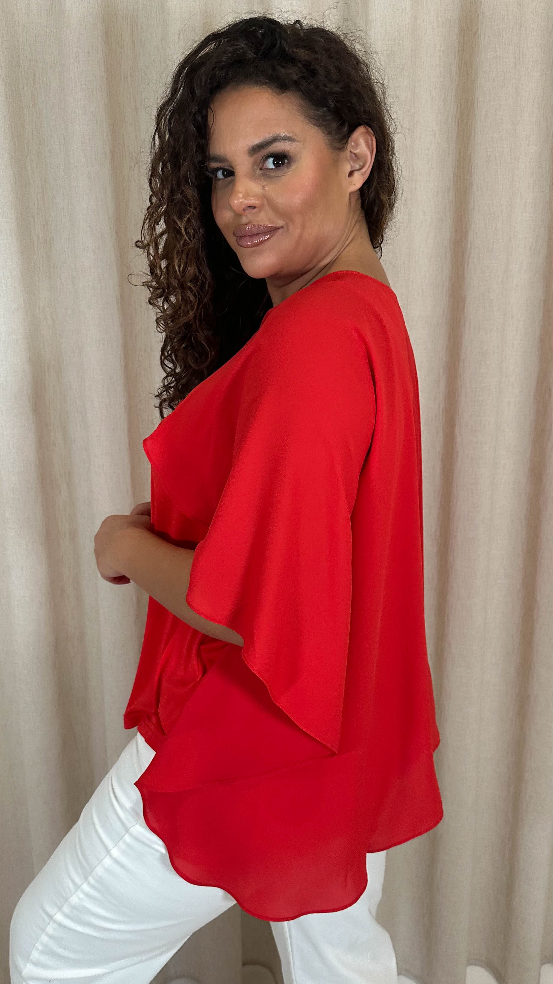 CurveWow Cape Top Red