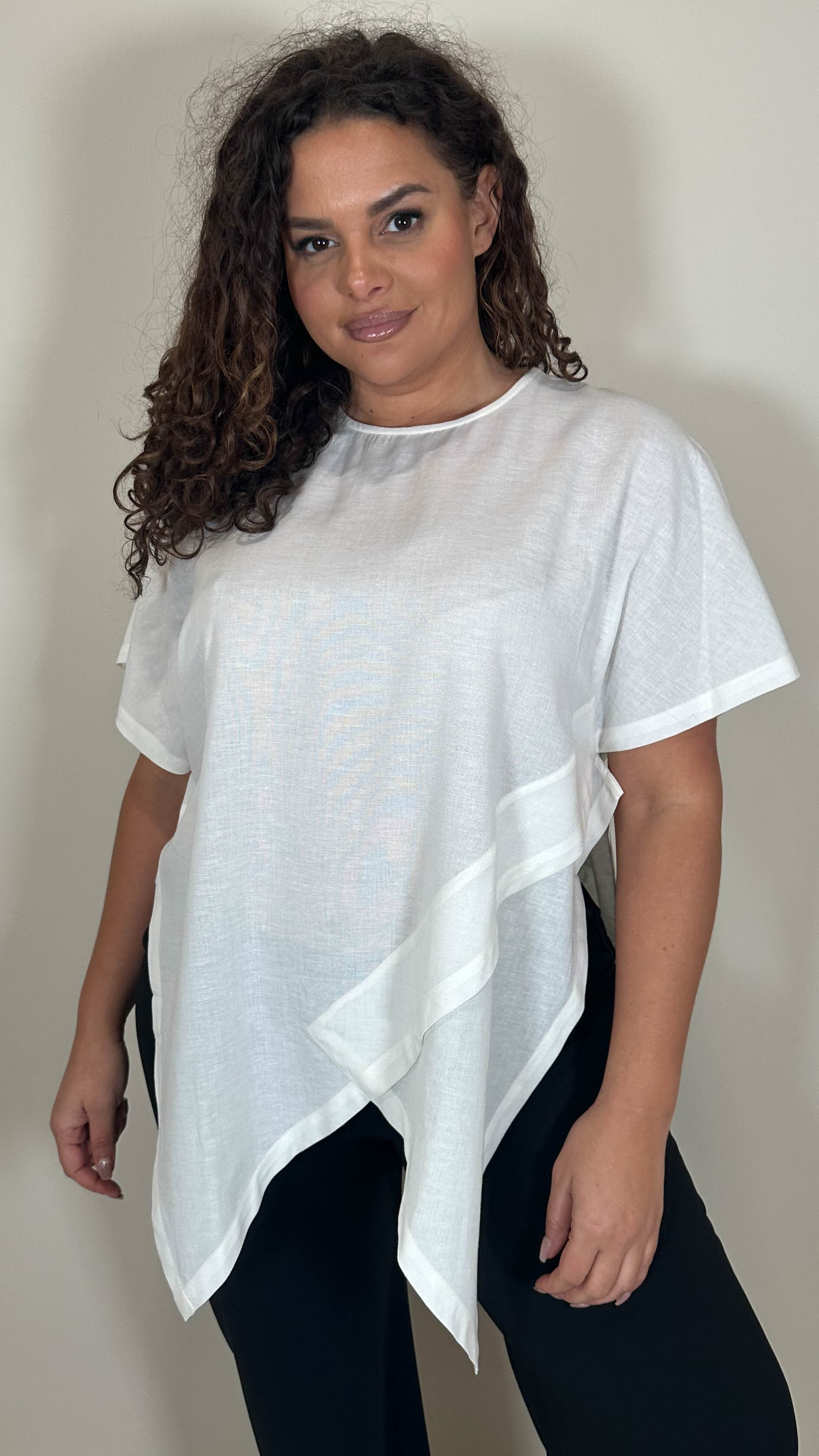 CurveWow Asymmetric Top White
