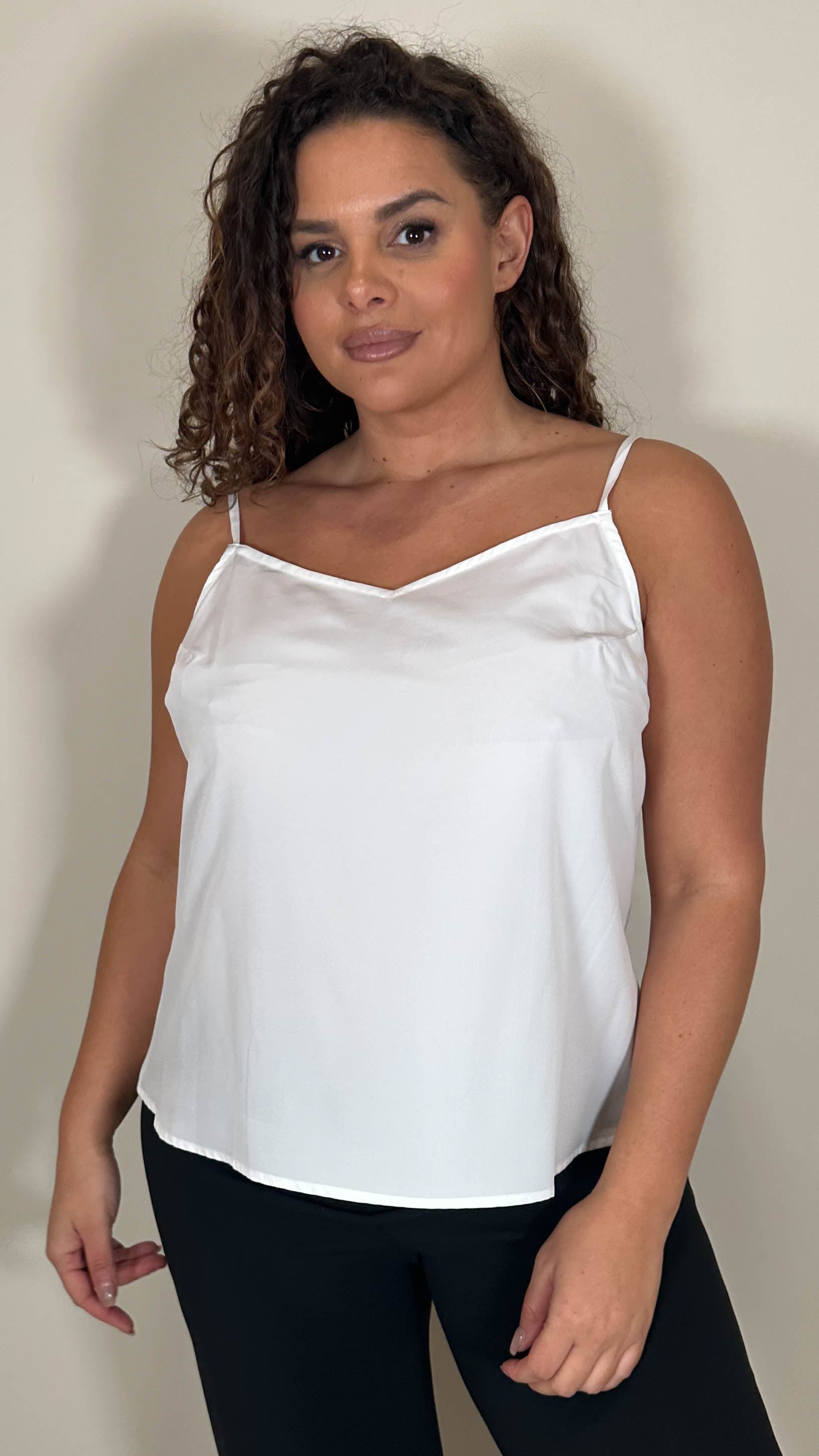 CurveWow Basic Woven Swing Vest White