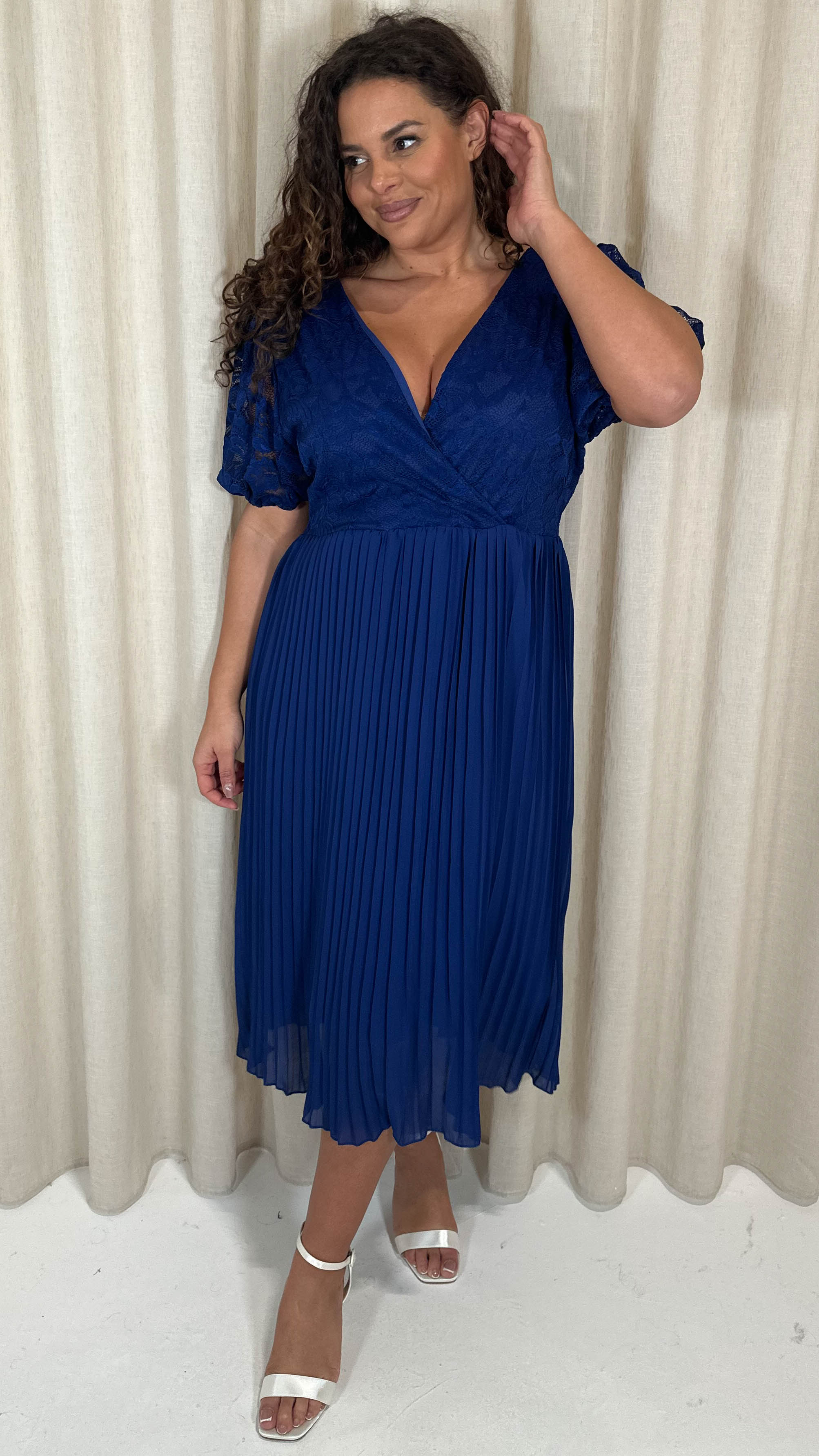 CurveWow V-Neck Lace Top Pleat Dress Navy