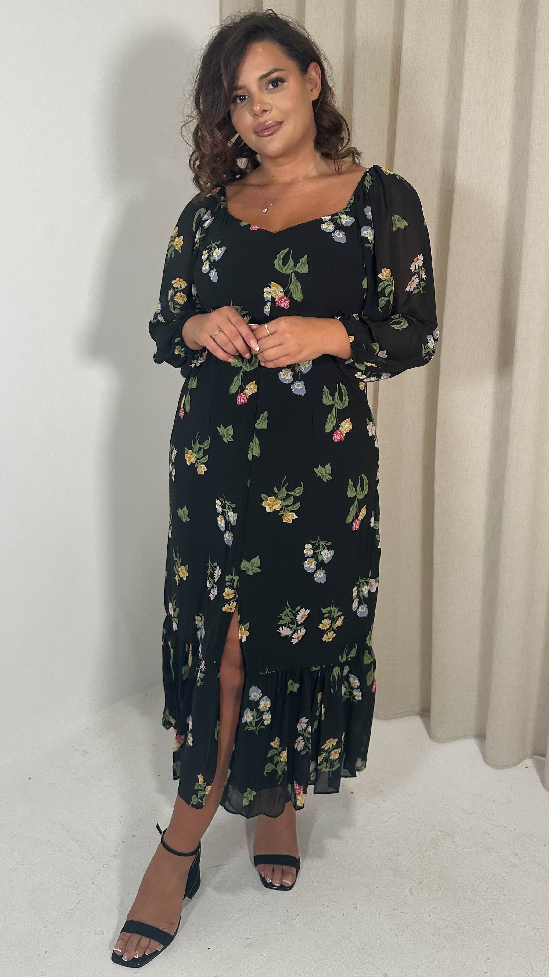 CurveWow Floral Milkmaid Dress Black Multi Curvewow CurveWow Floral Milkmaid Dress Black Multi Curvewow