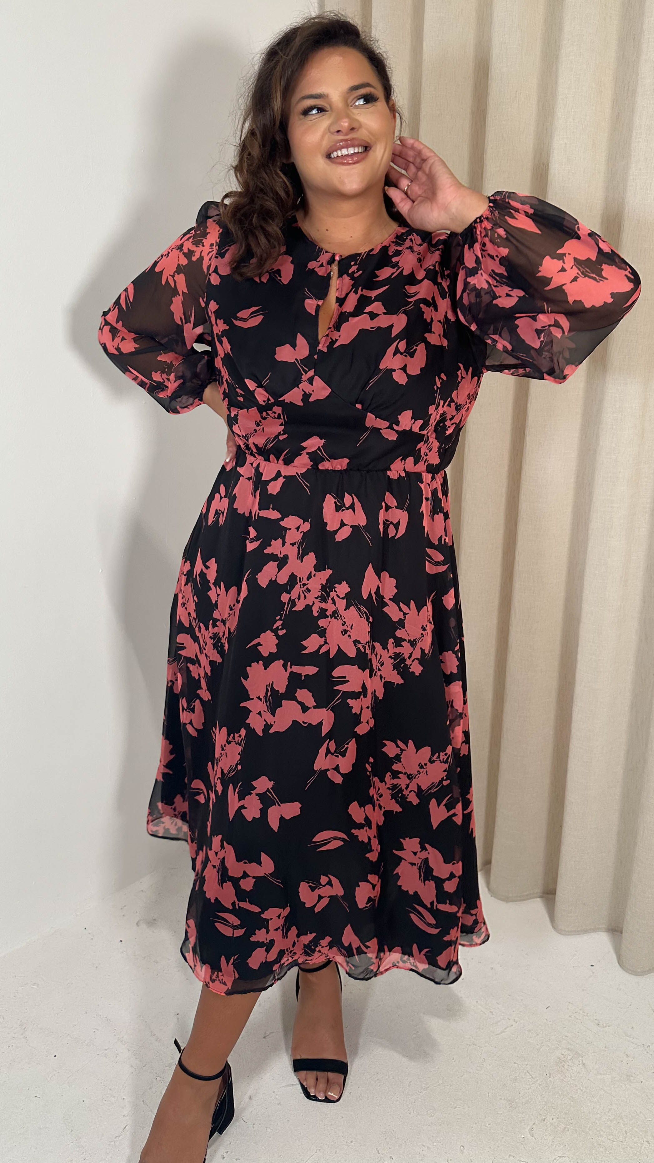 CurveWow Keyhole Midi Dress Black Pink Floral