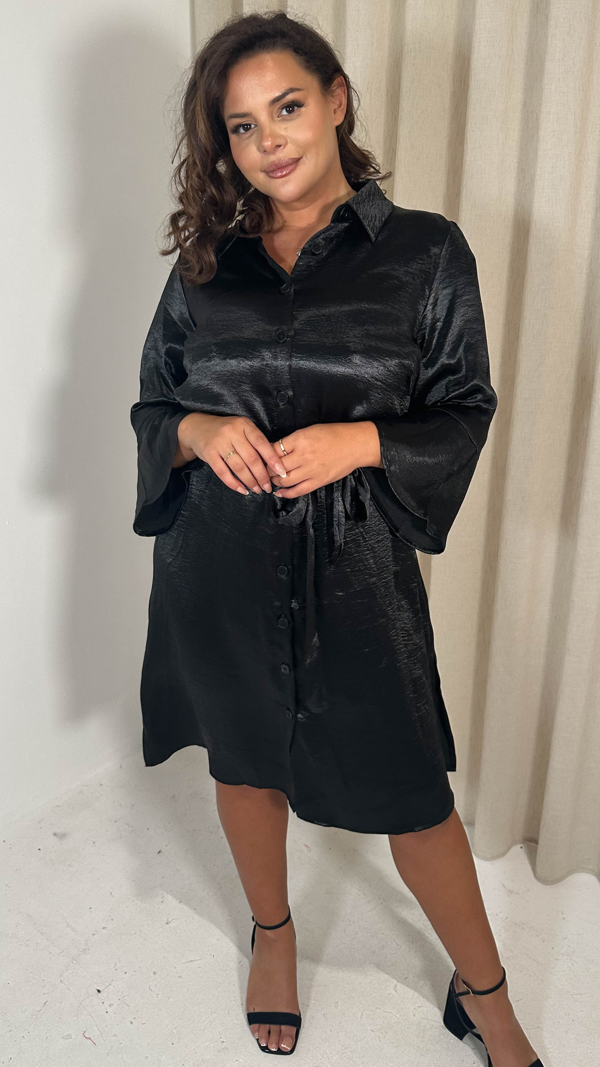 CurveWow Hammered Satin Longline Shirt Dress Black Curvewow CurveWow Hammered Satin Longline Shirt Dress Black Curvewow