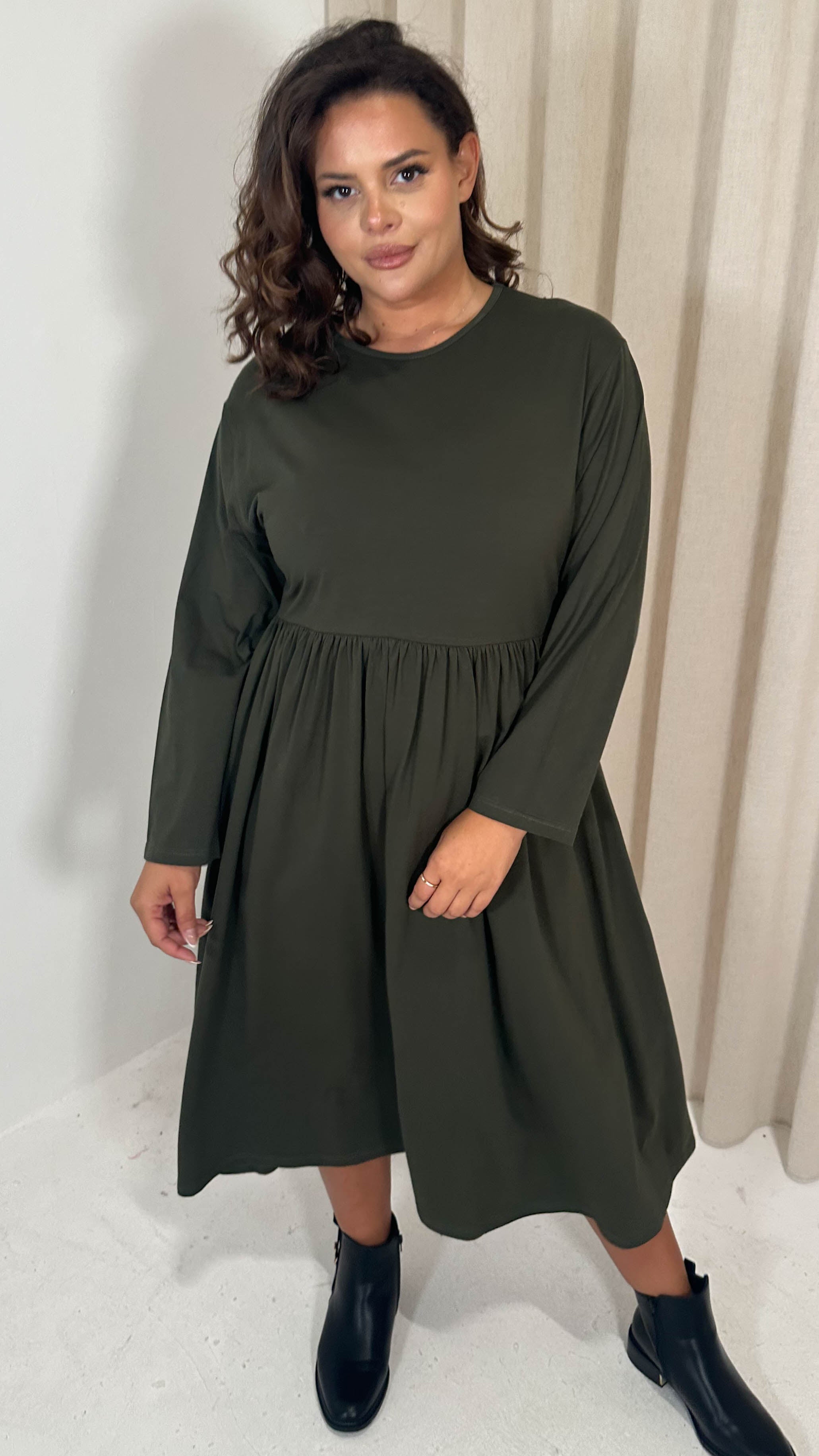 CurveWow Long Sleeve Elasticated Waist Midi Dress Khaki