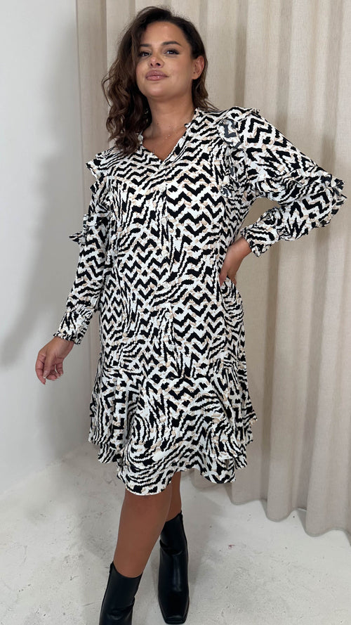 CurveWow Frill Shirt Dress Mono Abstract