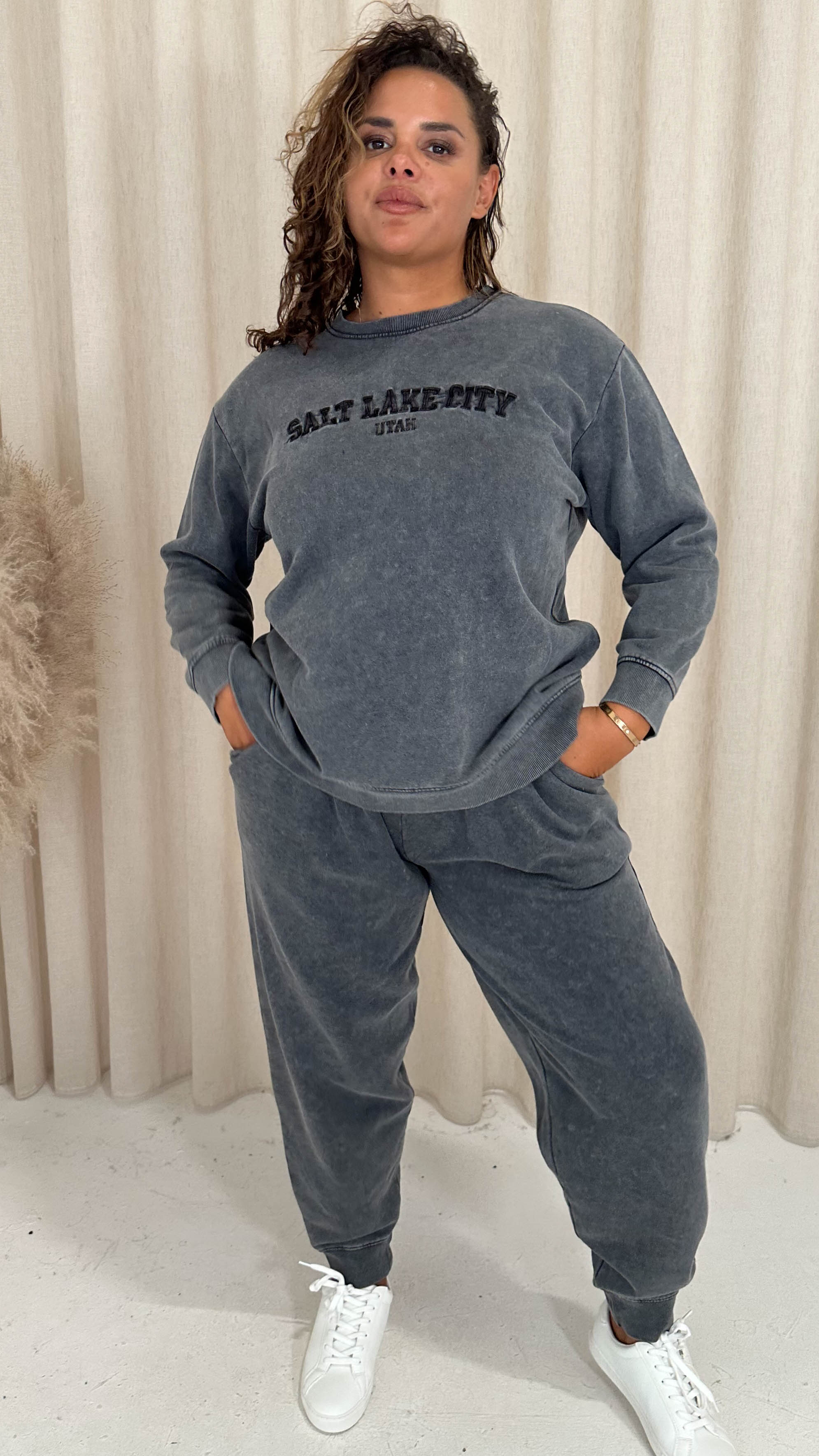 CurveWow Acid Wash Embroidered Sweater Charcoal Grey