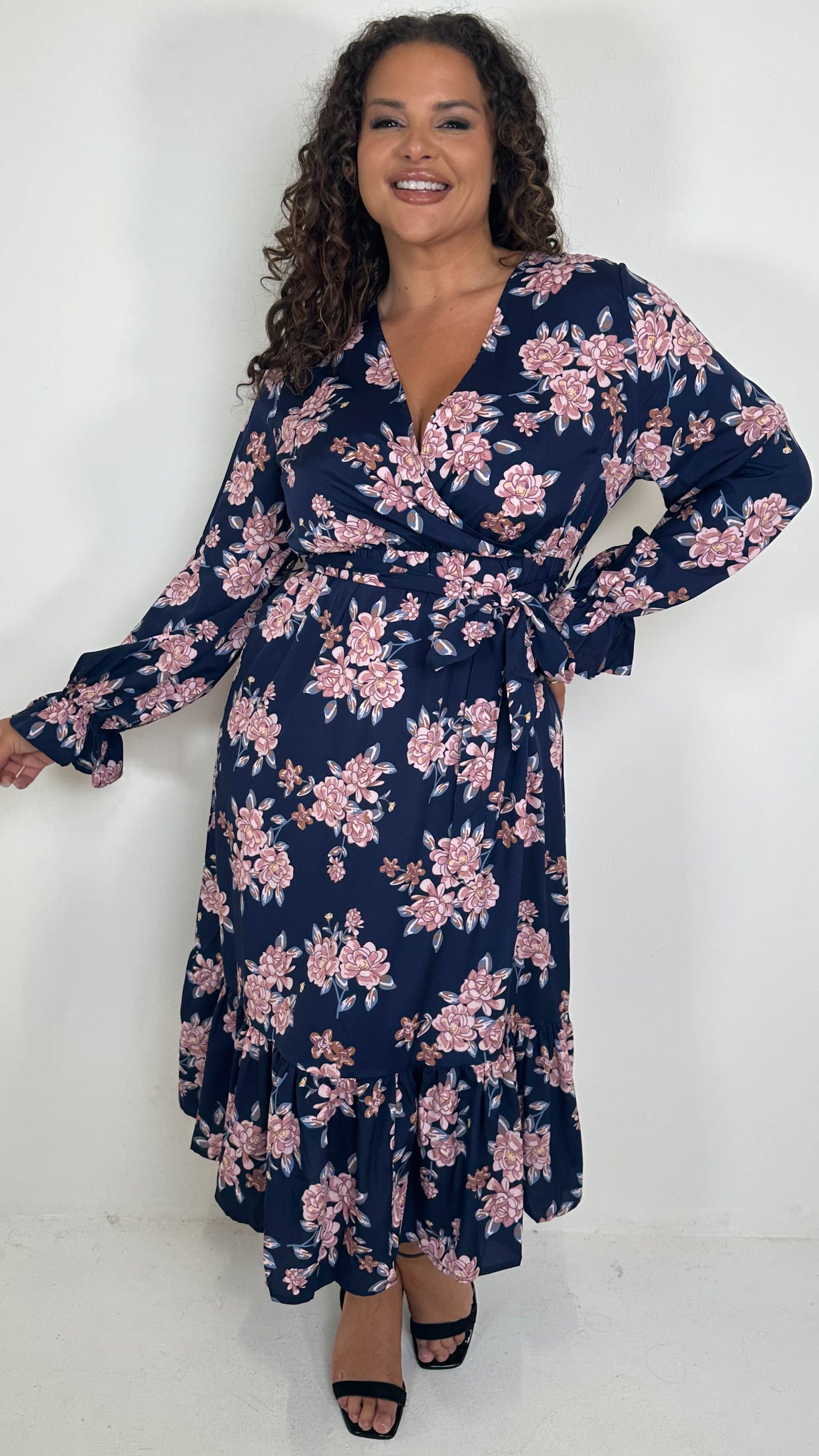 CurveWow Long Sleeve Floral Wrap Midaxi Dress Navy/Pink Curvewow CurveWow Long Sleeve Floral Wrap Midaxi Dress Navy/Pink Curvewow