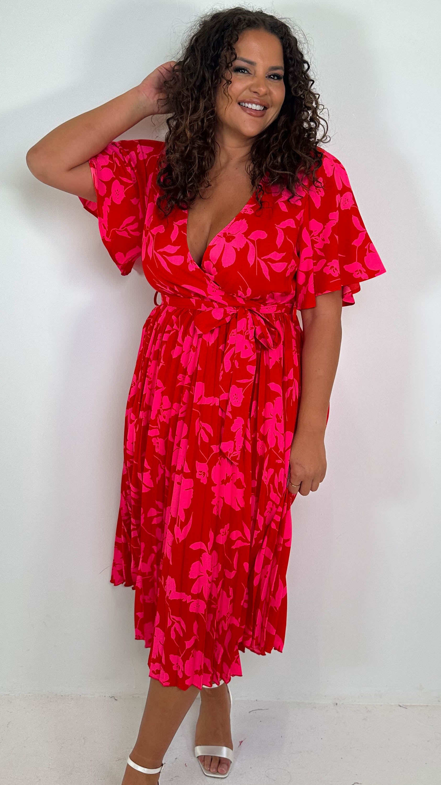 CurveWow Short Sleeve Pleated Wrap Dress Red Print