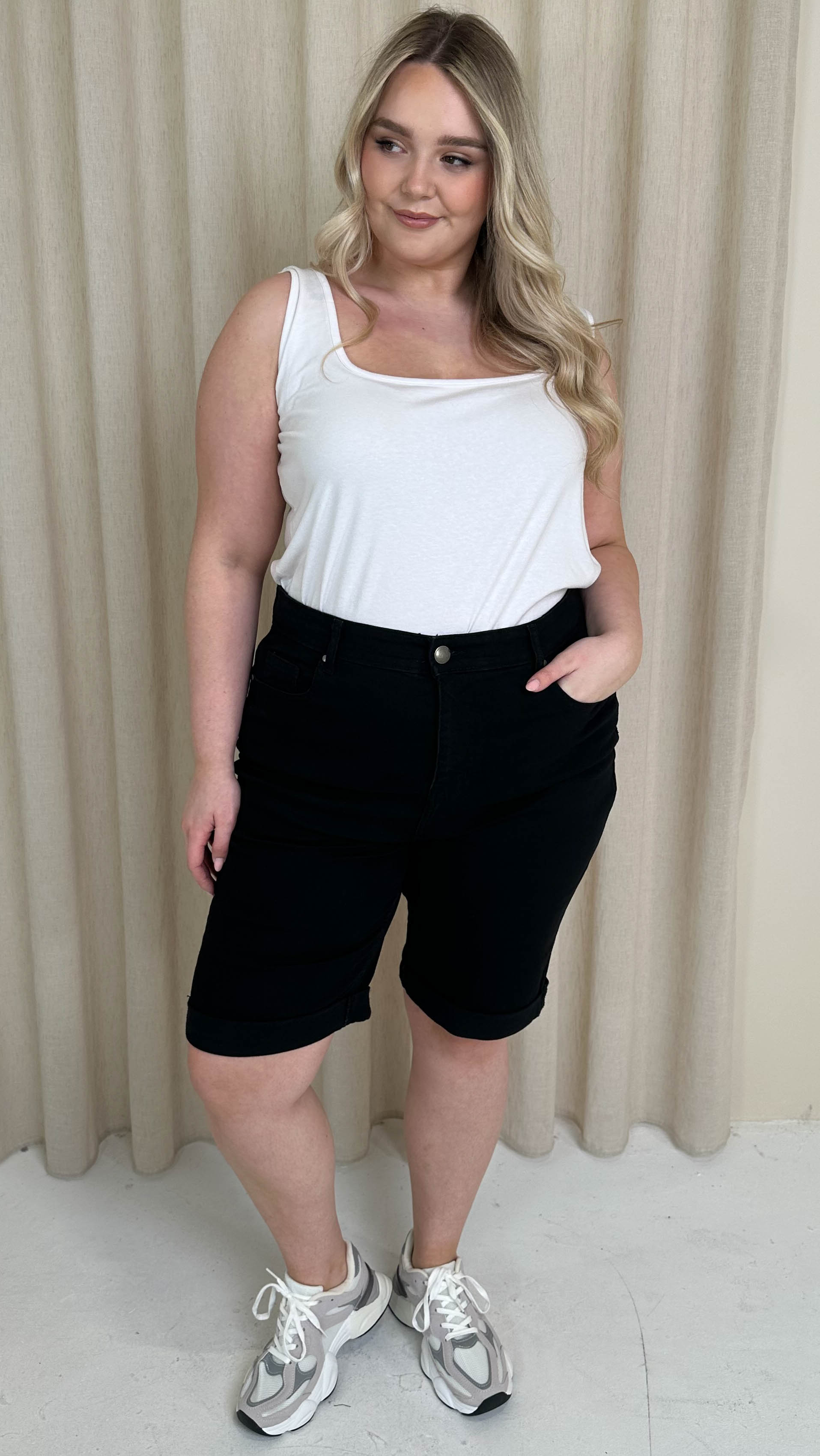 CurveWow Mom Style Denim Shorts Jet Black