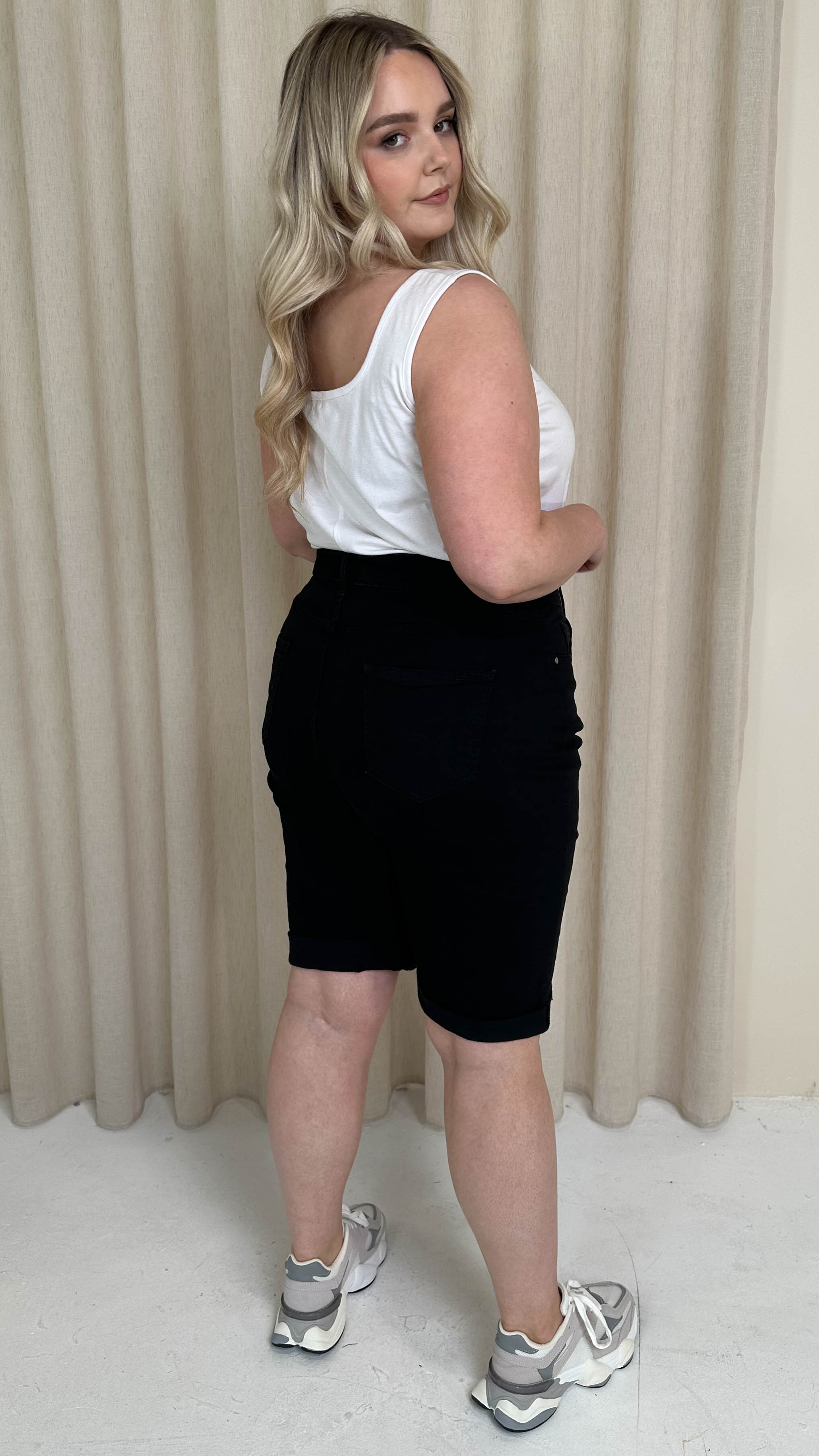 CurveWow Mom Style Denim Shorts Jet Black