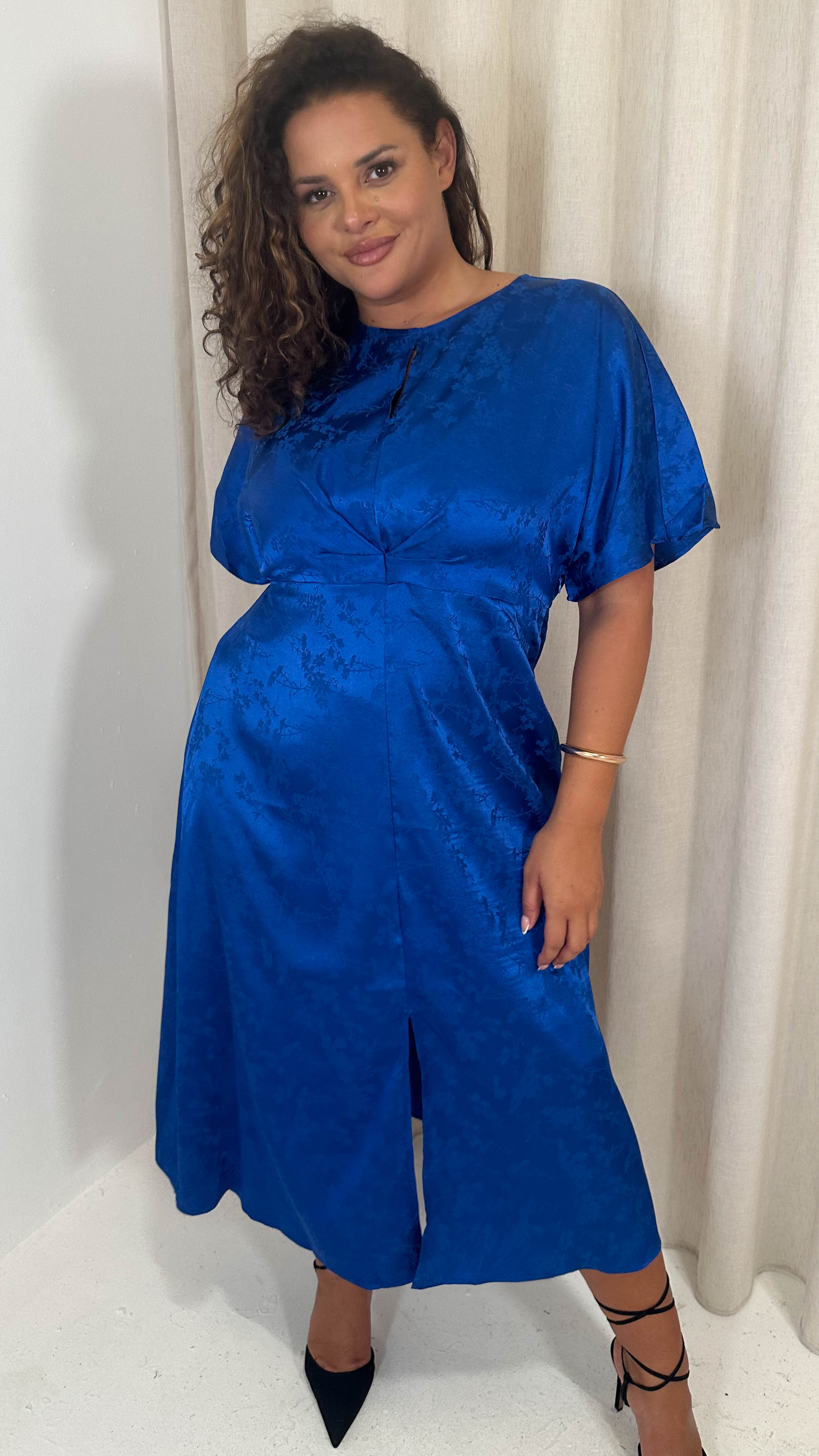 CurveWow Keyhole Oriental Satin Dress Cobalt Blue Curvewow CurveWow Keyhole Oriental Satin Dress Cobalt Blue Curvewow