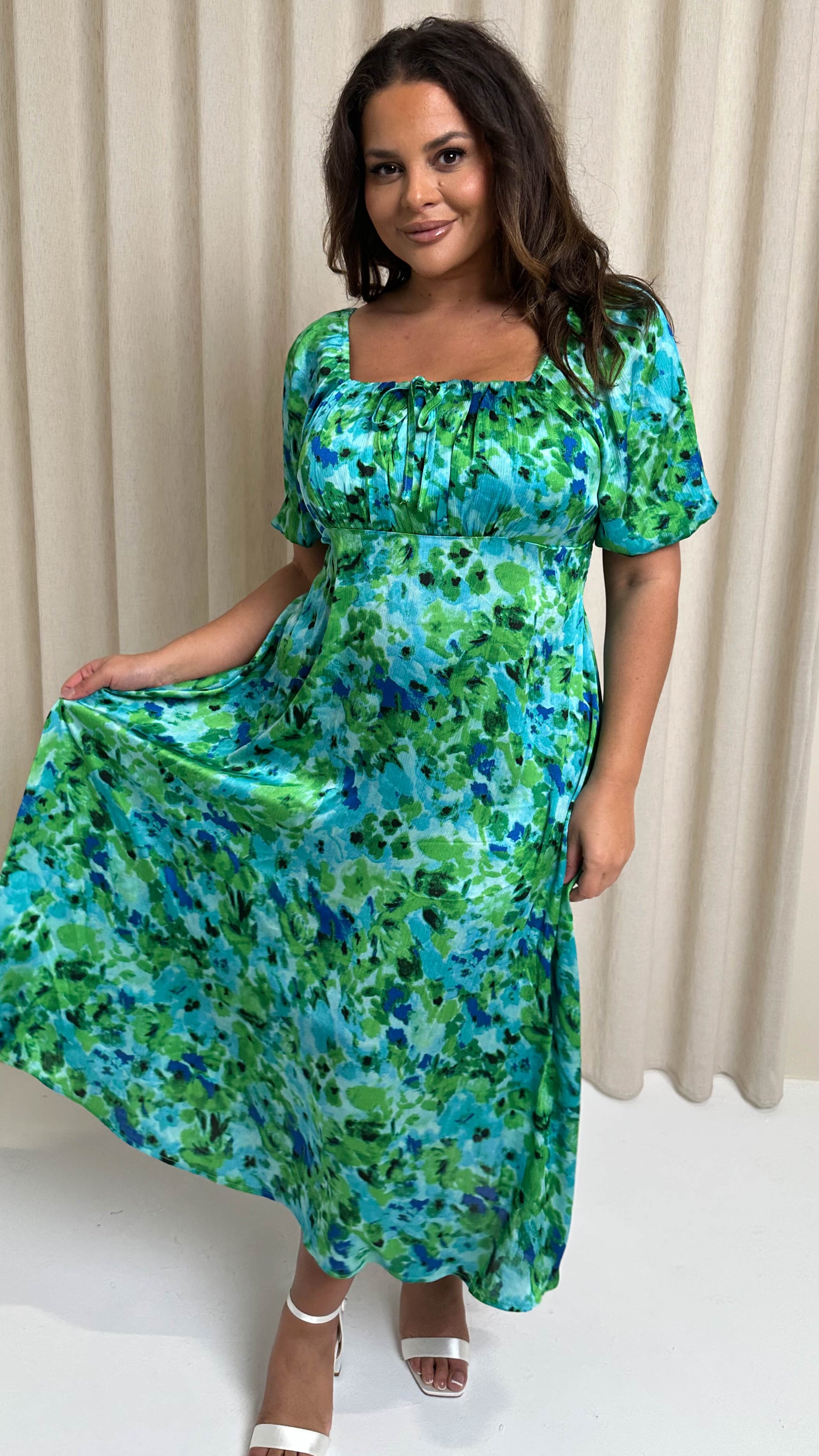 CurveWow Floral Milkmaid Dress Green Floral Curvewow CurveWow Floral Milkmaid Dress Green Floral Curvewow