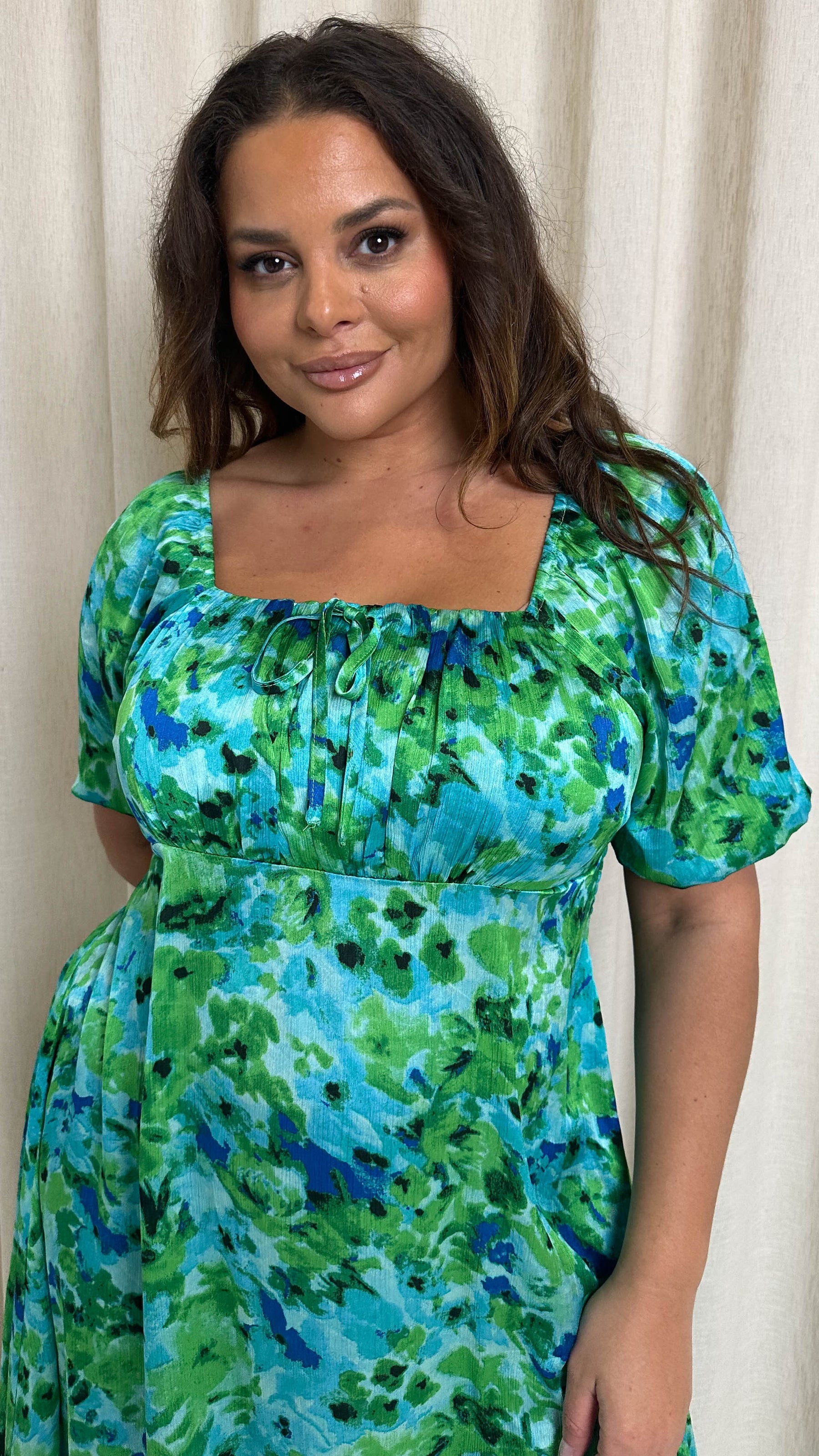 CurveWow Floral Milkmaid Dress Green Floral Curvewow CurveWow Floral Milkmaid Dress Green Floral Curvewow