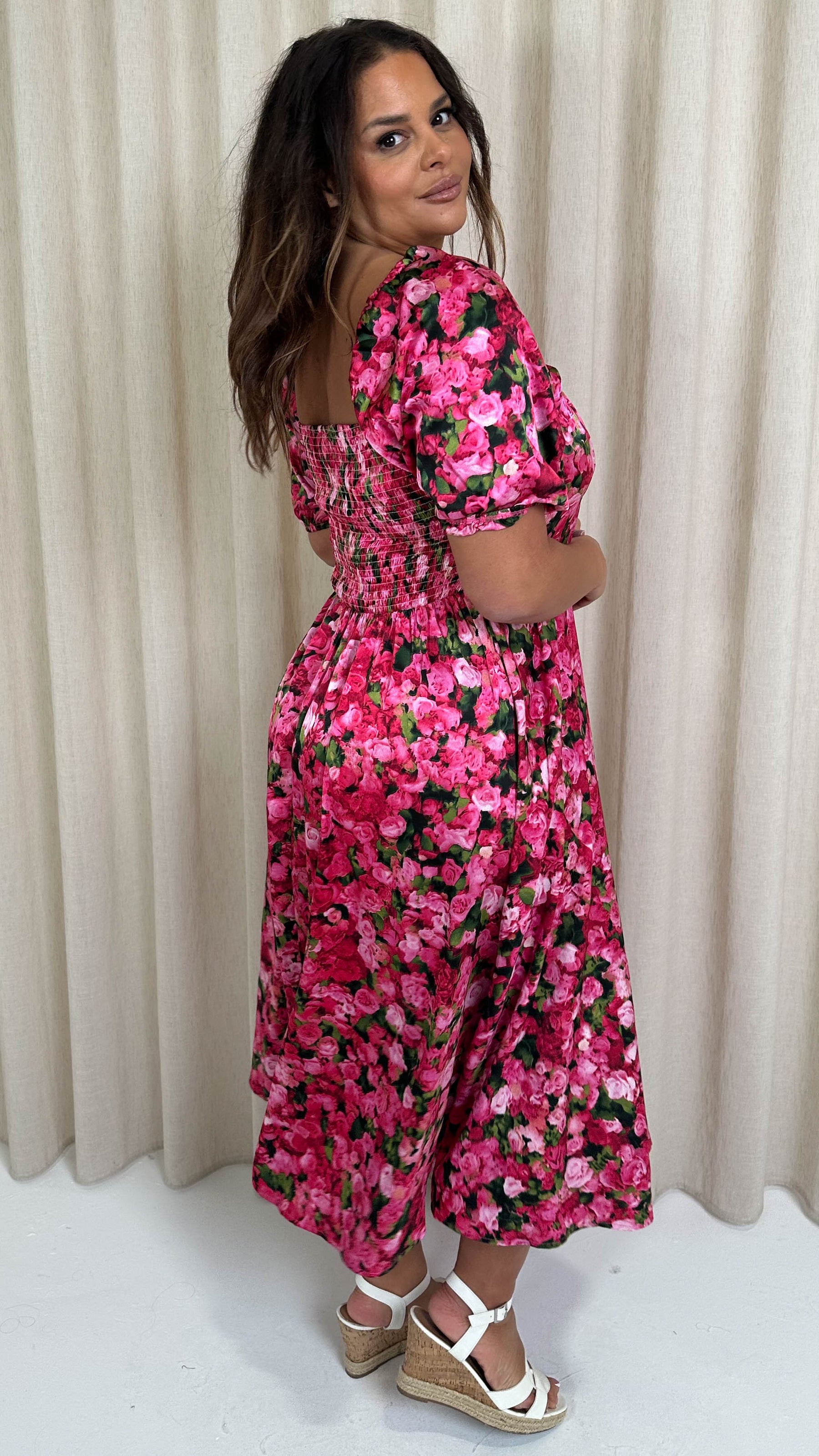 CurveWow Floral Milkmaid Dress Pink Floral – Curvewow