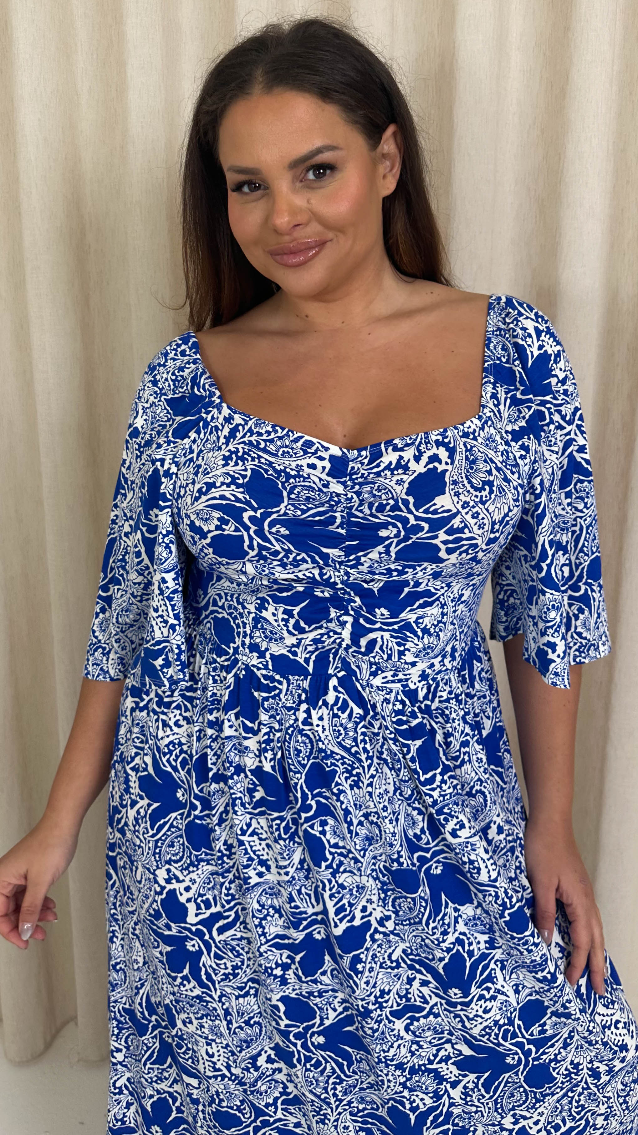 CurveWow Ruched Front Angel Sleeve Maxi Blue/White Floral