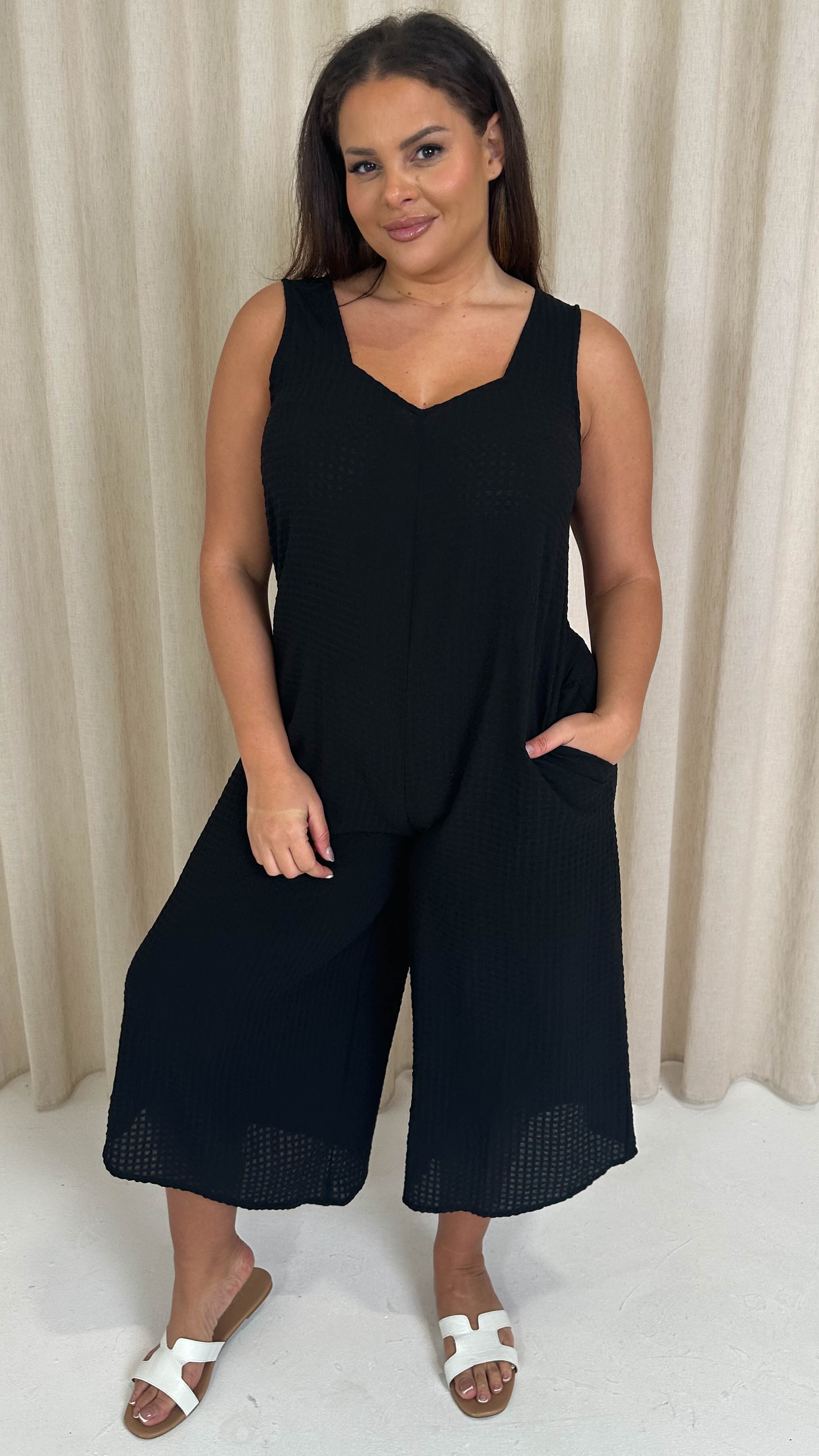 CurveWow Textured Summer Jumpsuit Black
