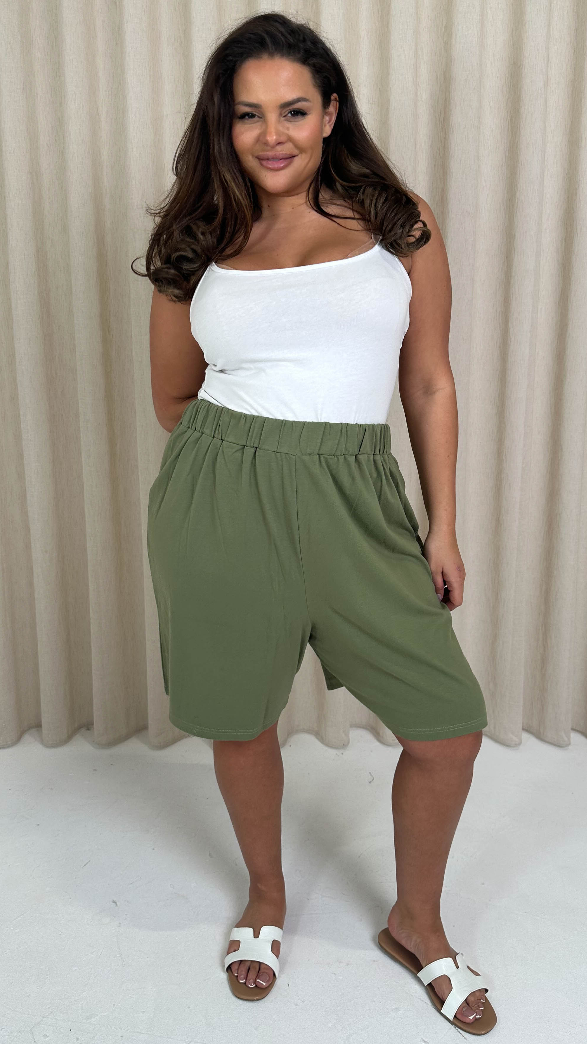 CurveWow Pull On Shorts Khaki