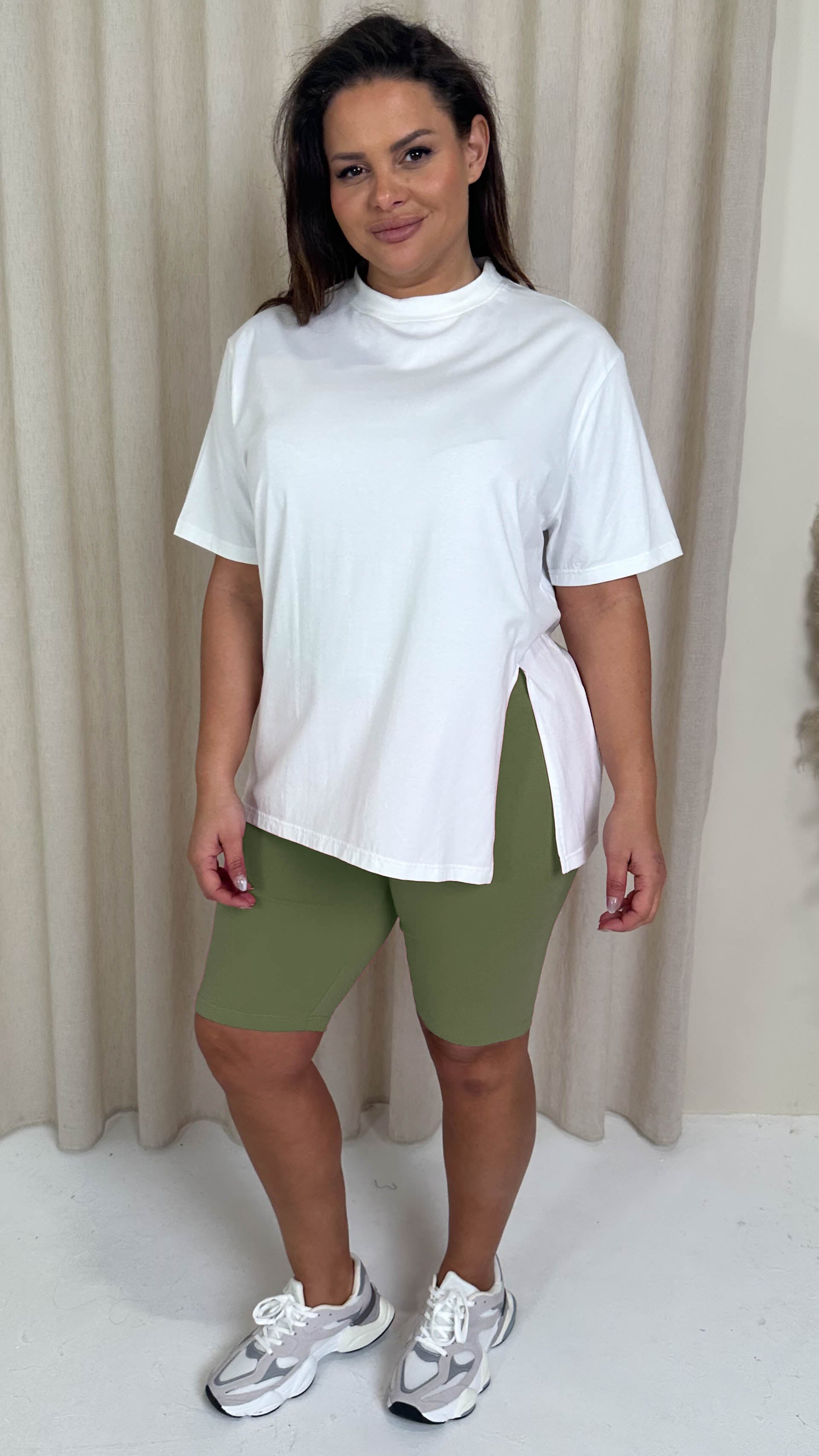 CurveWow Basic Cycling Short Khaki