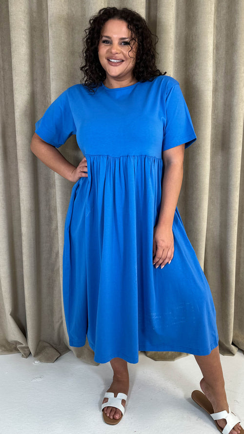 Plus Size Dresses - Sizes 16 to 36 | Curvewow Plus Size Dresses - Sizes 16 to 36 | Curvewow