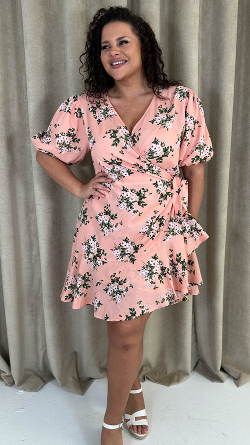 Plus Size Dresses - Sizes 16 to 36 | Curvewow Plus Size Dresses - Sizes 16 to 36 | Curvewow