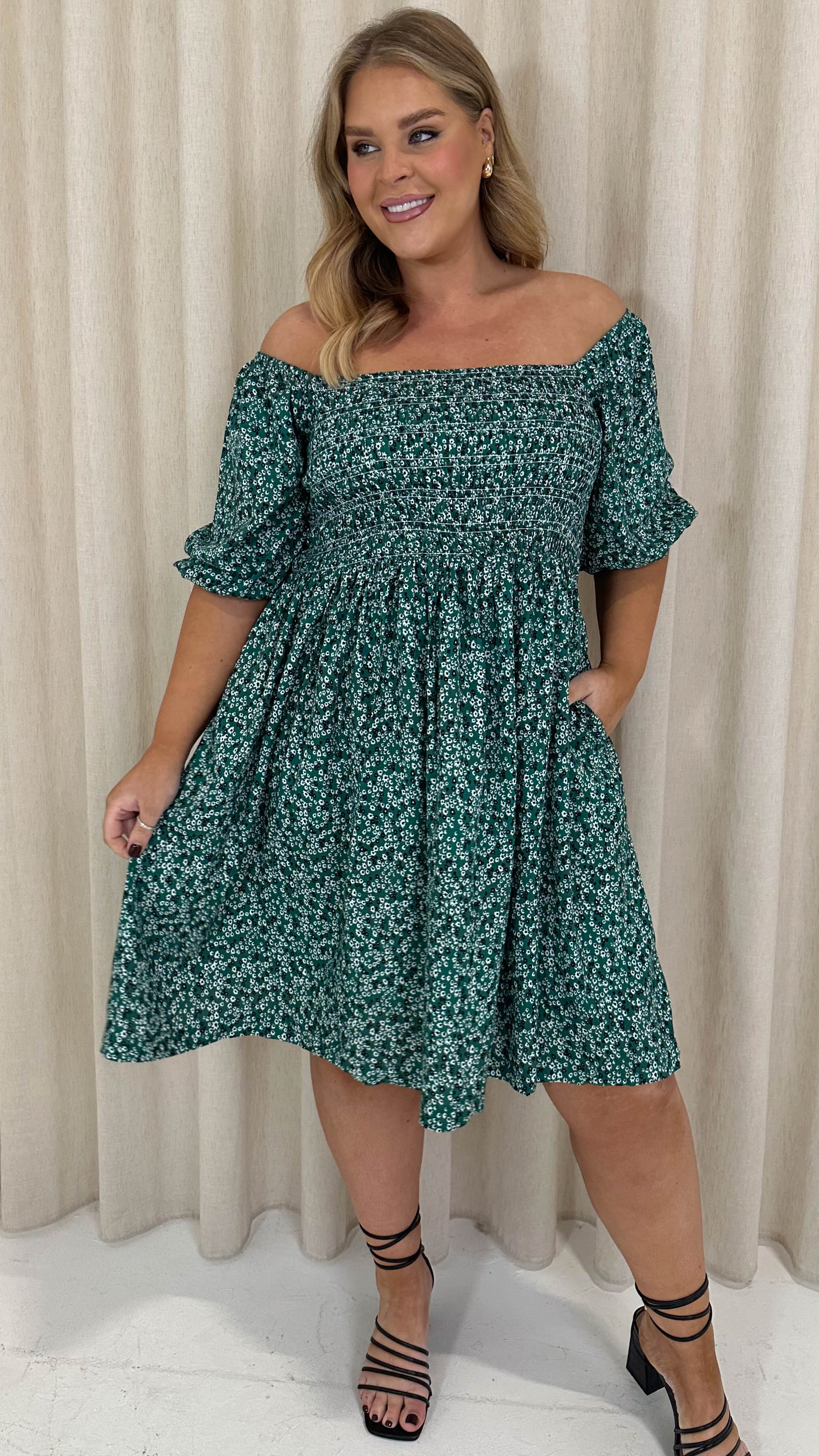 CurveWow Smock Dress Green Disty Floral Curvewow CurveWow Smock Dress Green Disty Floral Curvewow