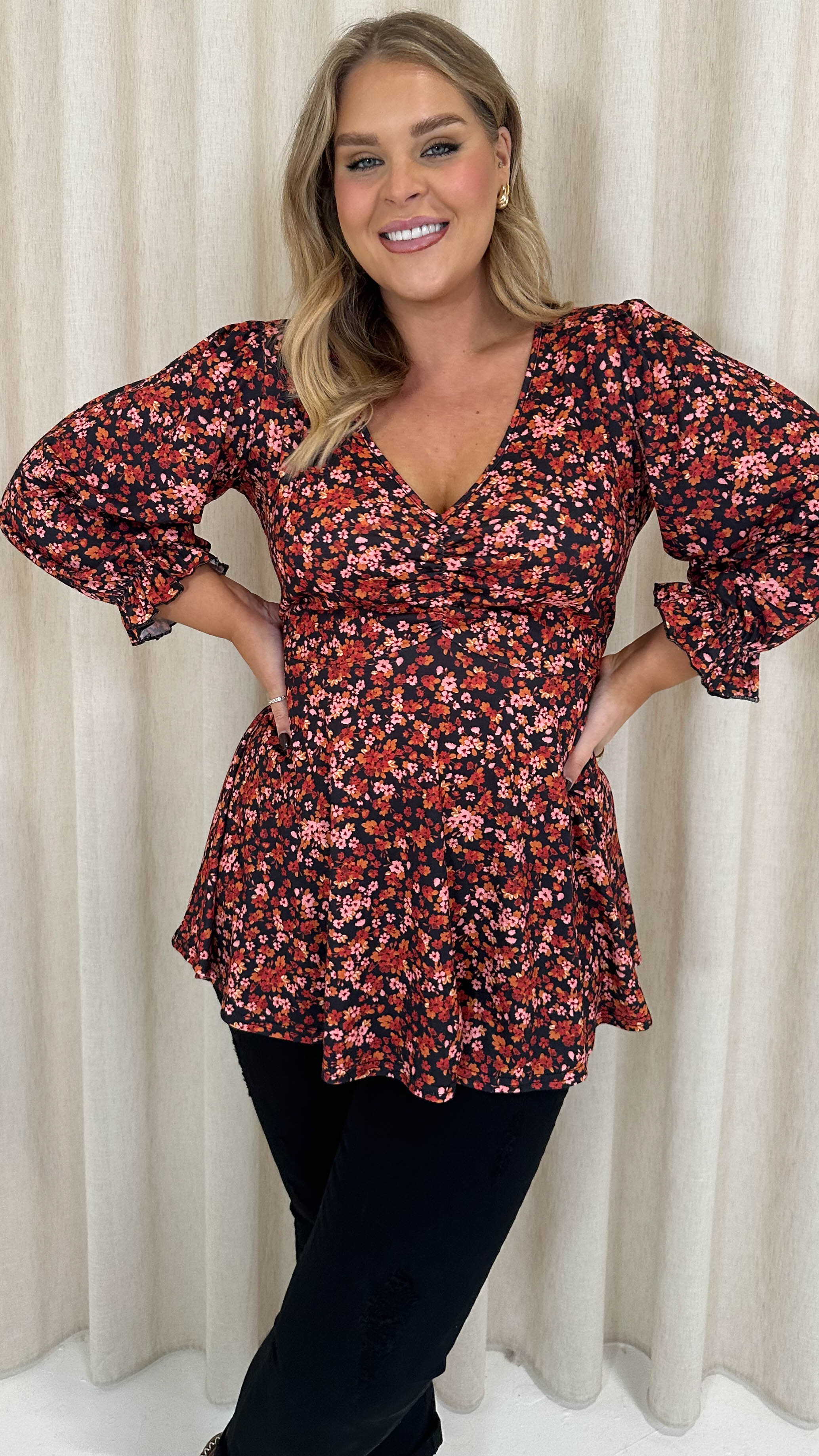 CurveWow V Neck Peplum Top Black Floral