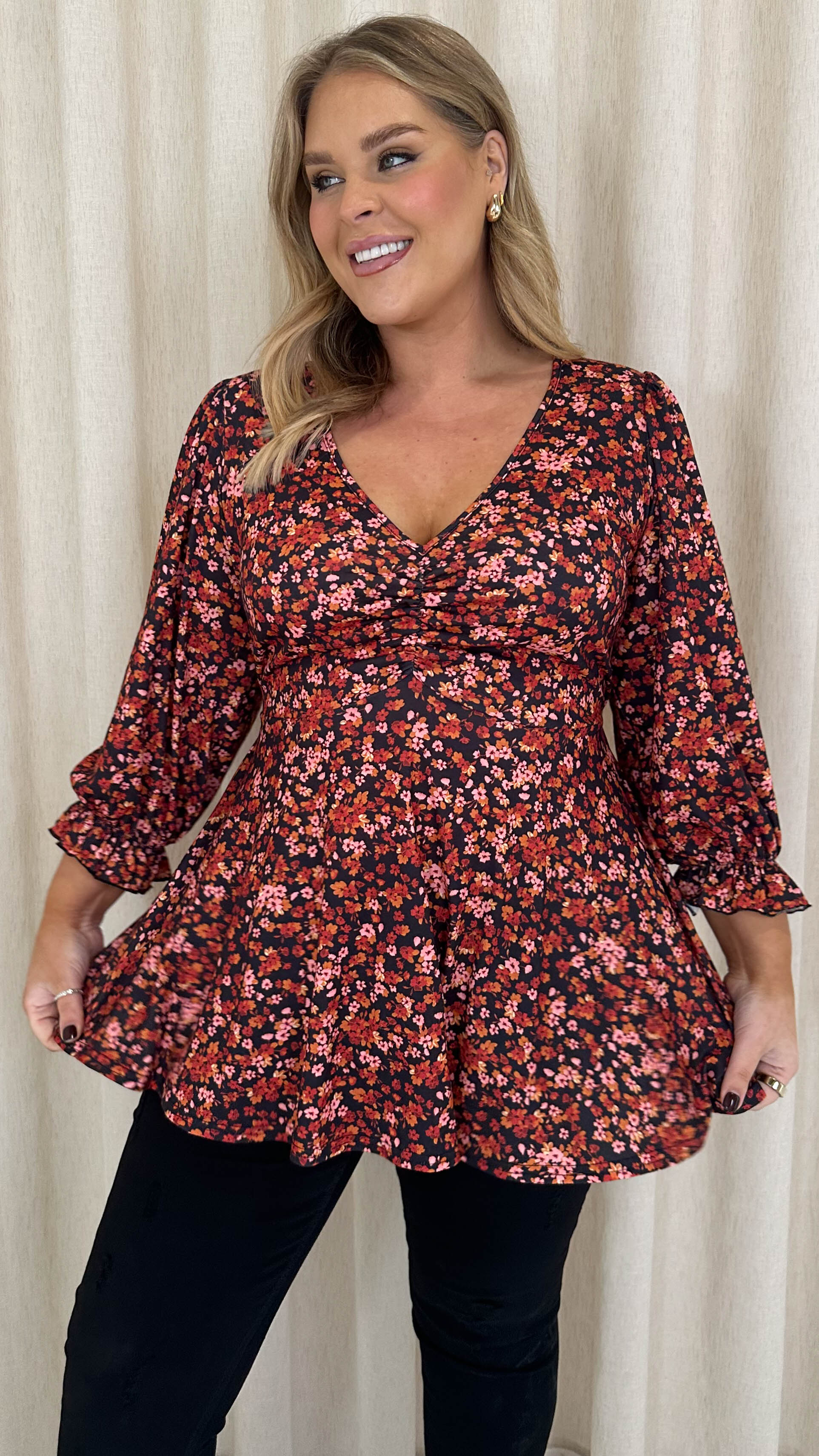 CurveWow V Neck Peplum Top Black Floral