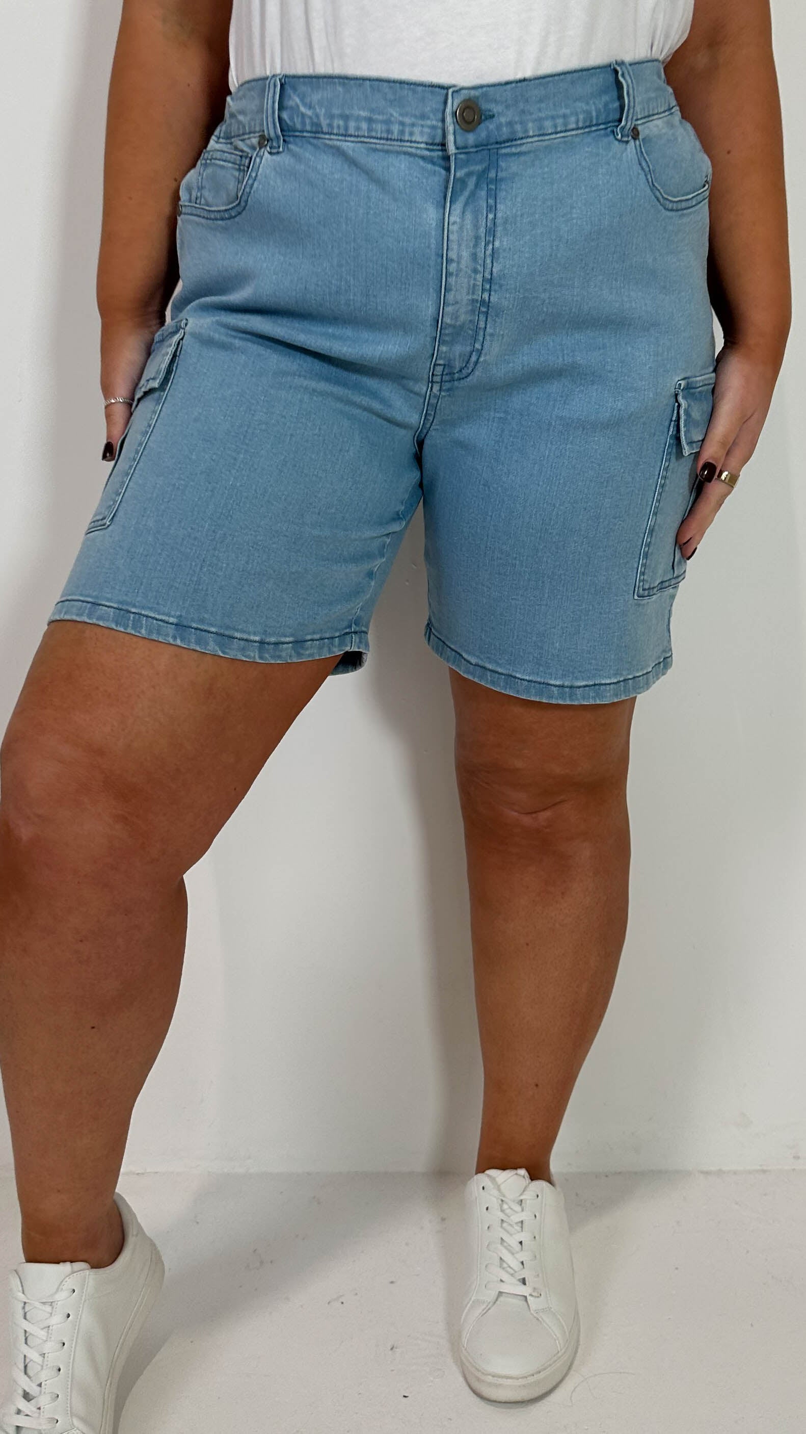CurveWow Cargo Denim Short Light Wash